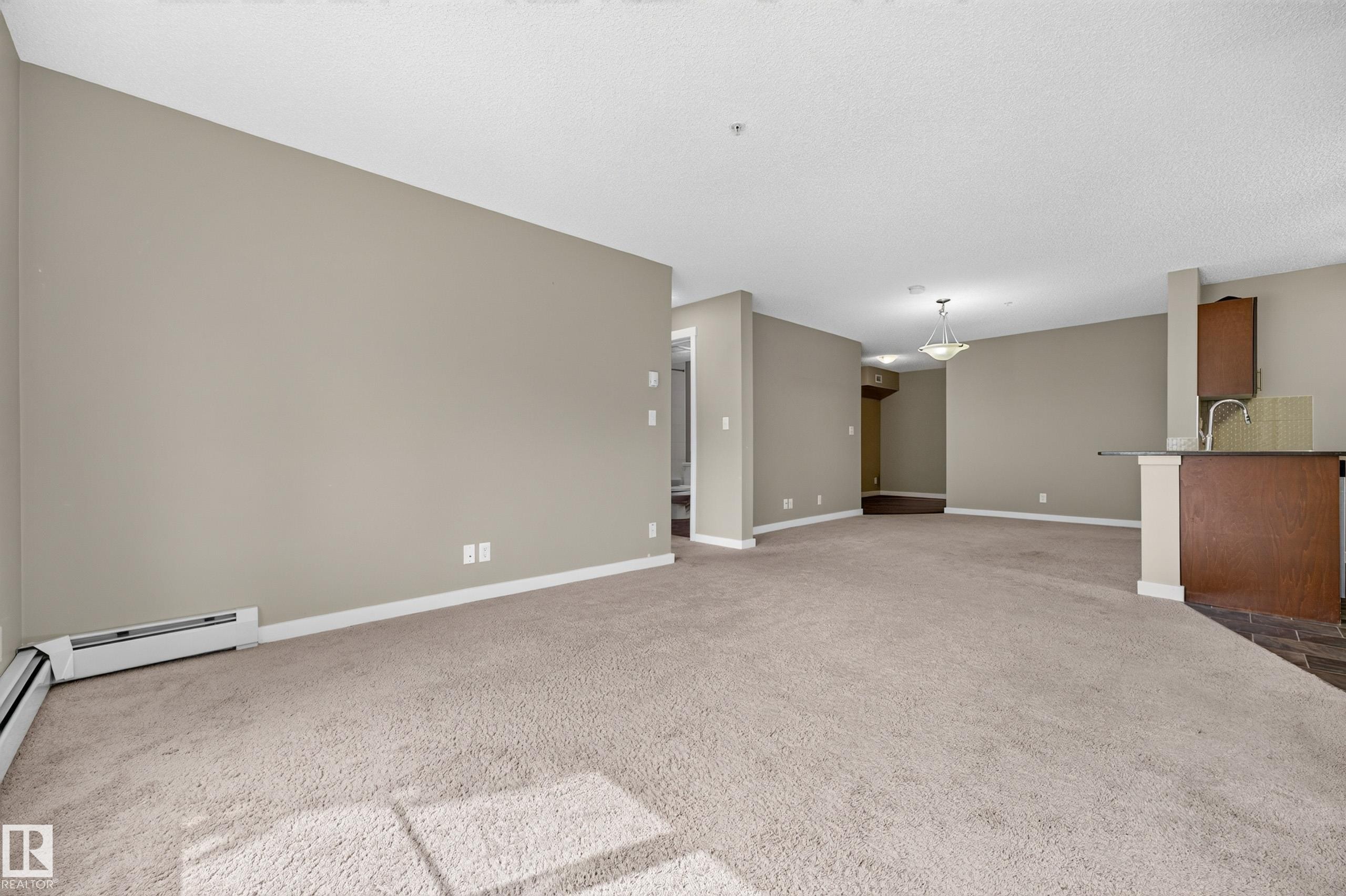 #222 5810 Mullen Pl Nw, Edmonton, AB - Indoor Photo Showing Other Room