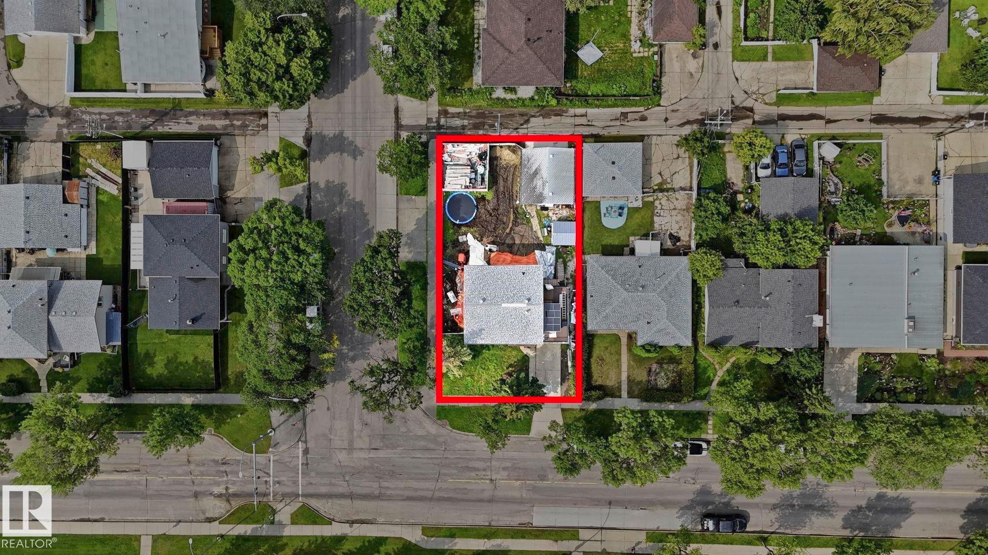 9302 165 Street Nw, Edmonton, AB - Outdoor With View