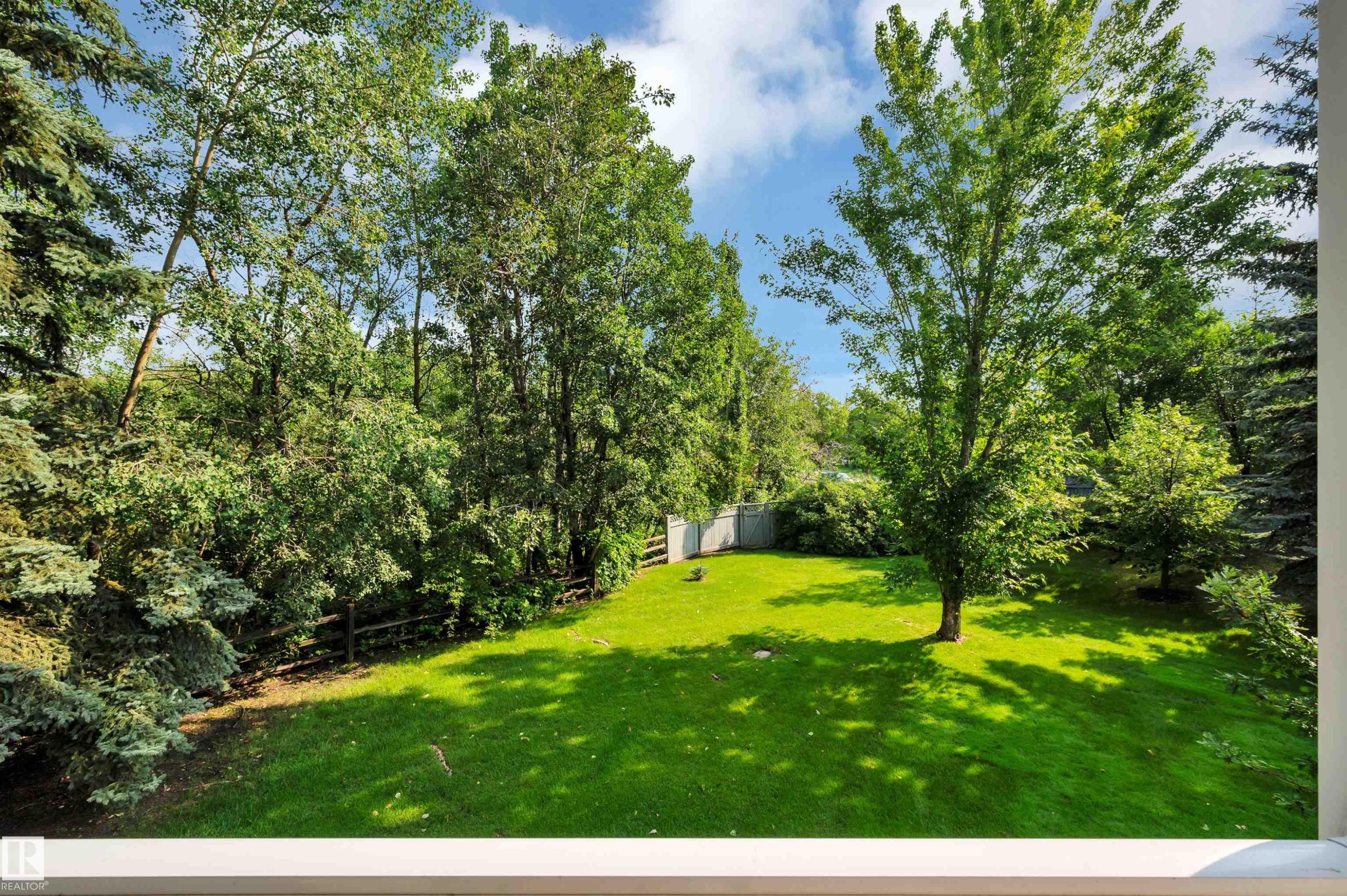 #209 65 Gervais Rd, St. Albert, AB - Outdoor