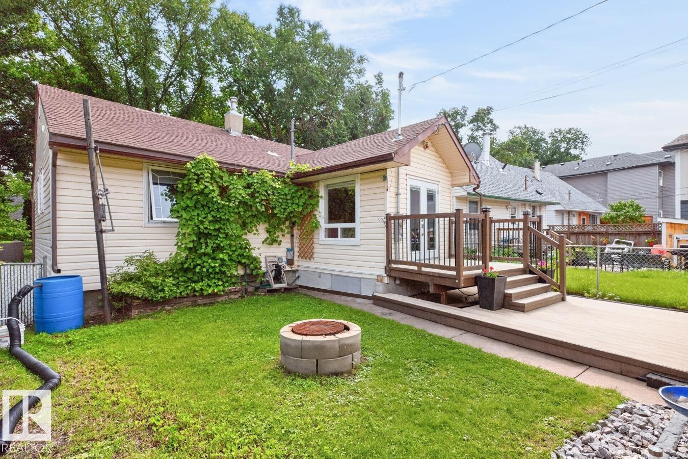11834 59 Street Nw, Edmonton, AB - Outdoor With Deck Patio Veranda