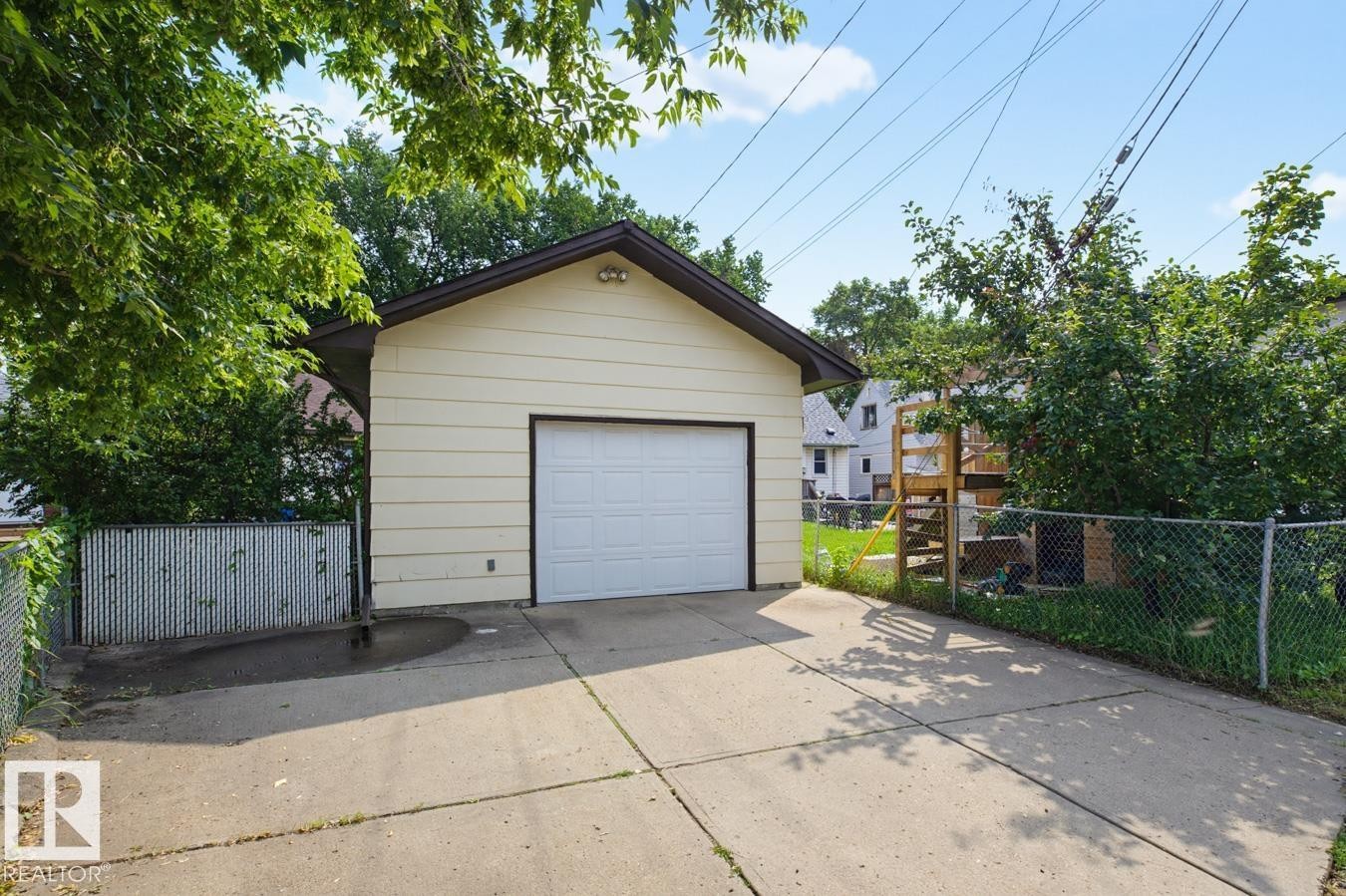 11834 59 Street Nw, Edmonton, AB - Outdoor