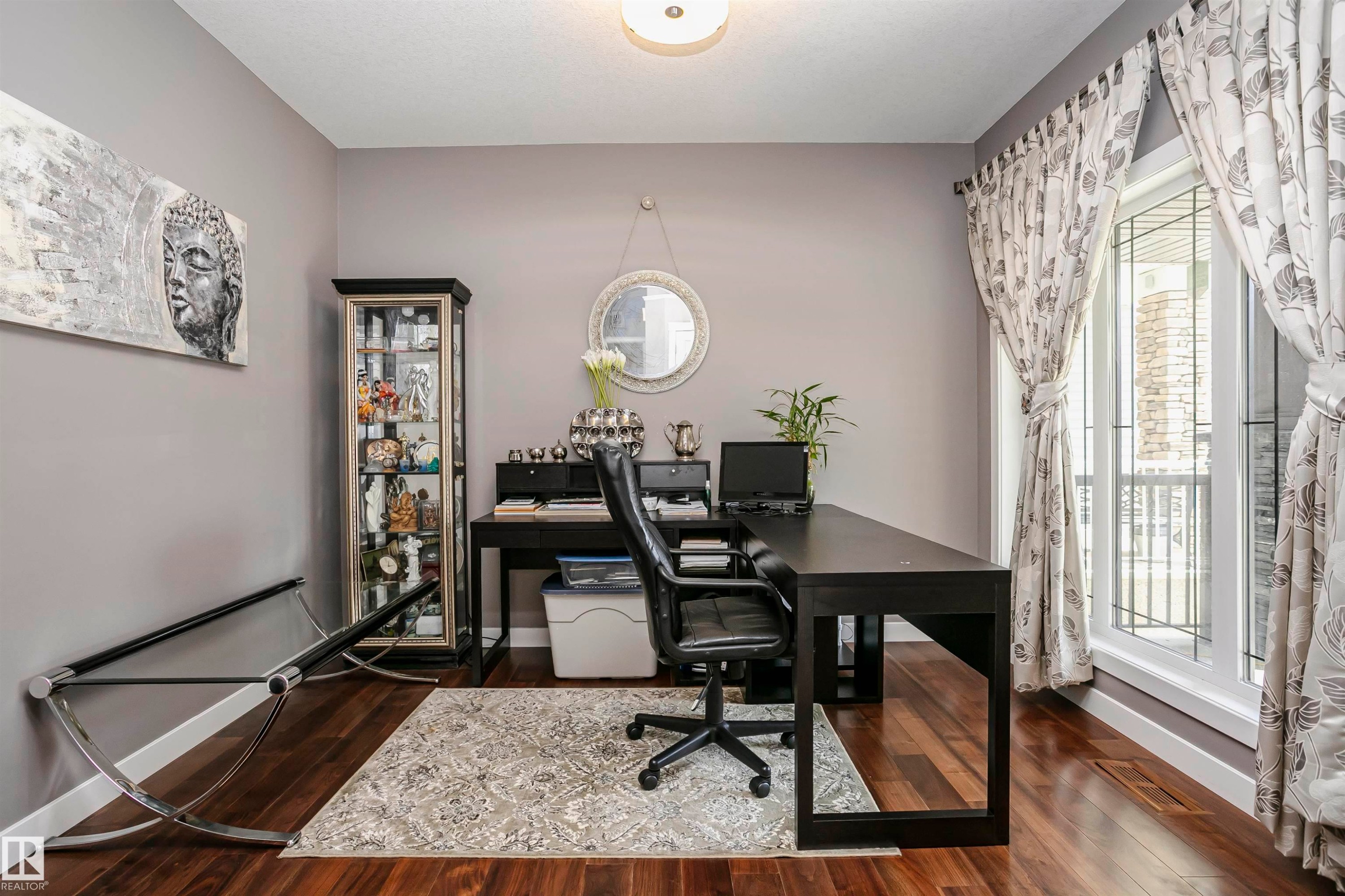 15848 13 Avenue Sw, Edmonton, AB - Indoor Photo Showing Office
