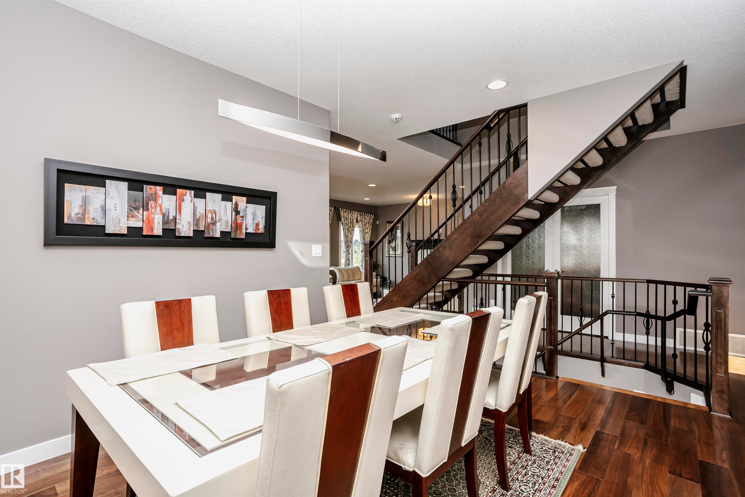 15848 13 Avenue Sw, Edmonton, AB - Indoor