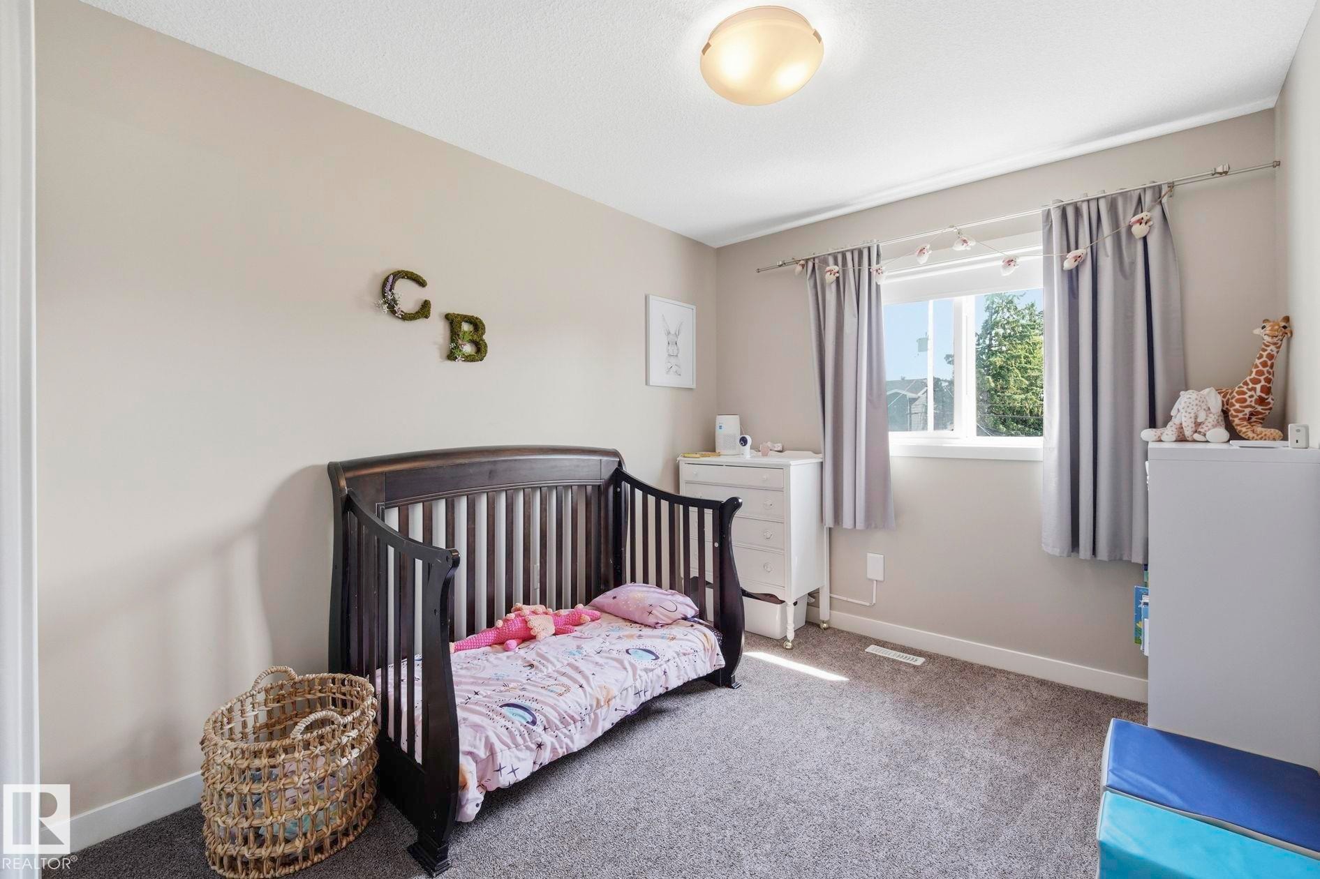 10245 152 Street Nw, Edmonton, AB - Indoor Photo Showing Bedroom