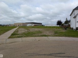 31 Beaverhill View Crescent Tofield, AB T0B 4J0