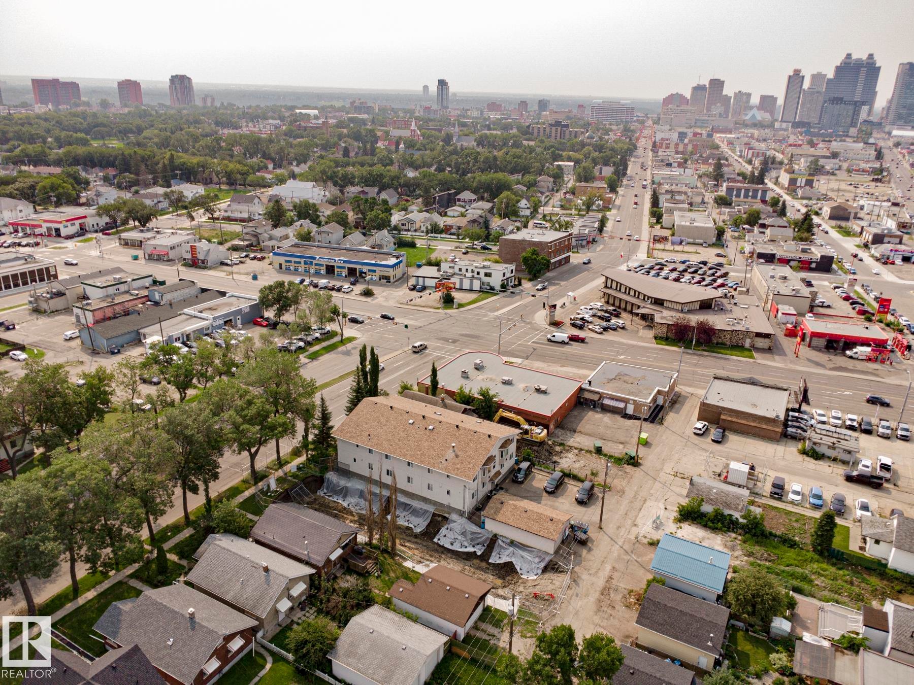11124 97 Street Nw, Edmonton, AB - Outdoor With View