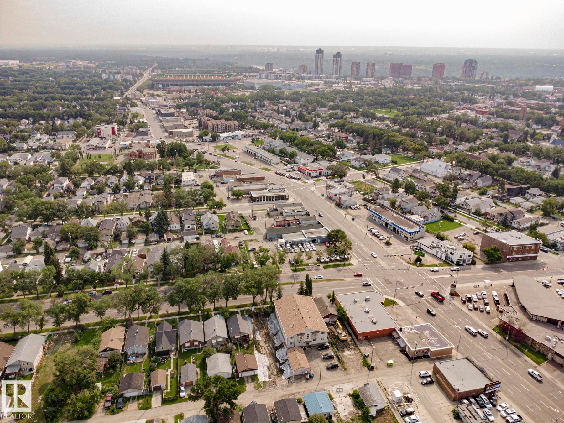 11124 97 Street Nw, Edmonton, AB - Outdoor With View