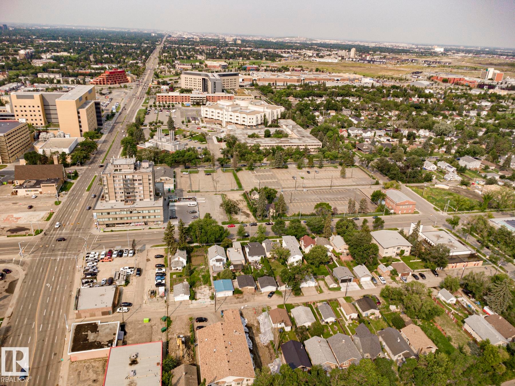 11124 97 Street Nw, Edmonton, AB - Outdoor With View
