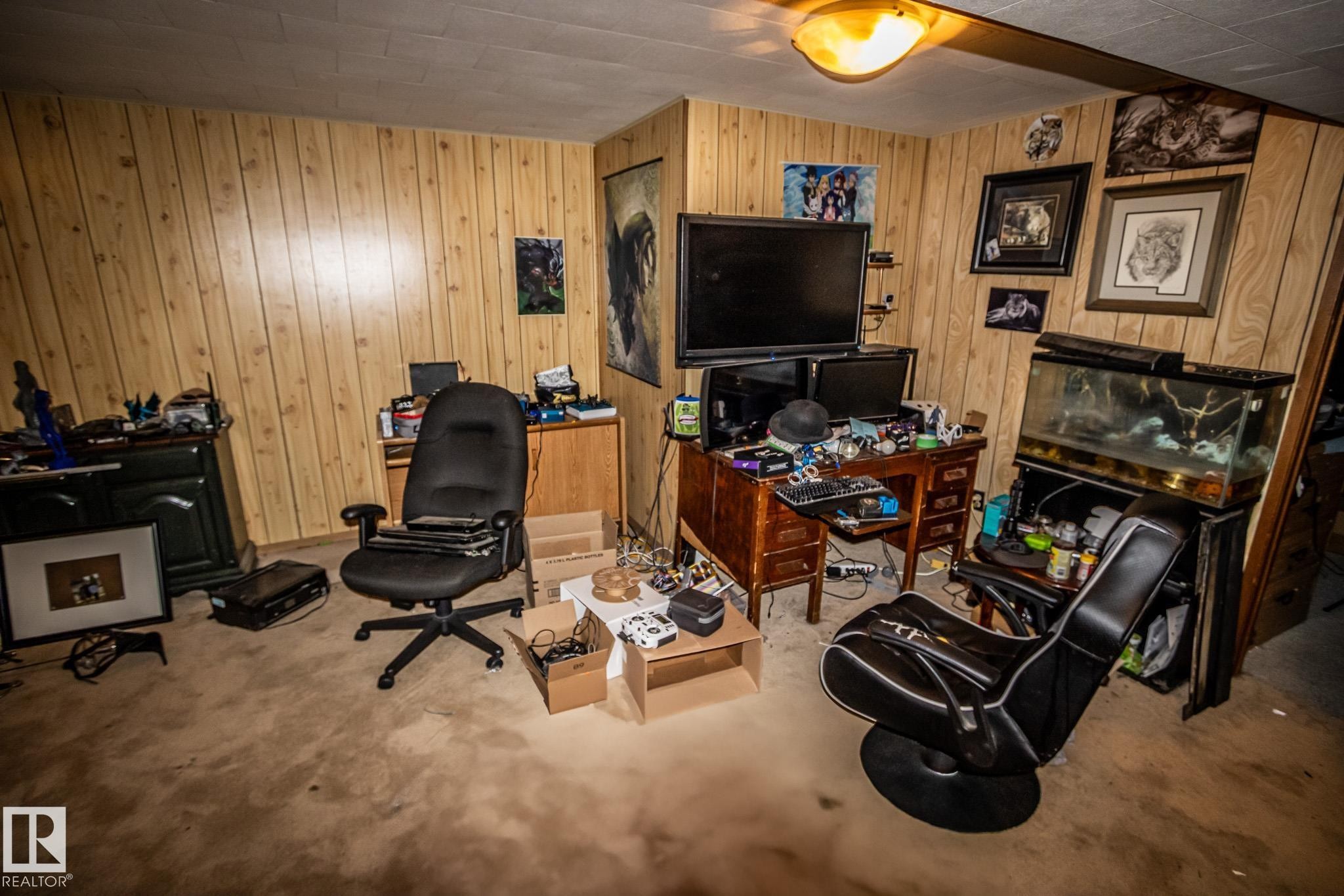 Additional content - 4322 49 Ave, St. Paul Town, AB - Indoor With Fireplace