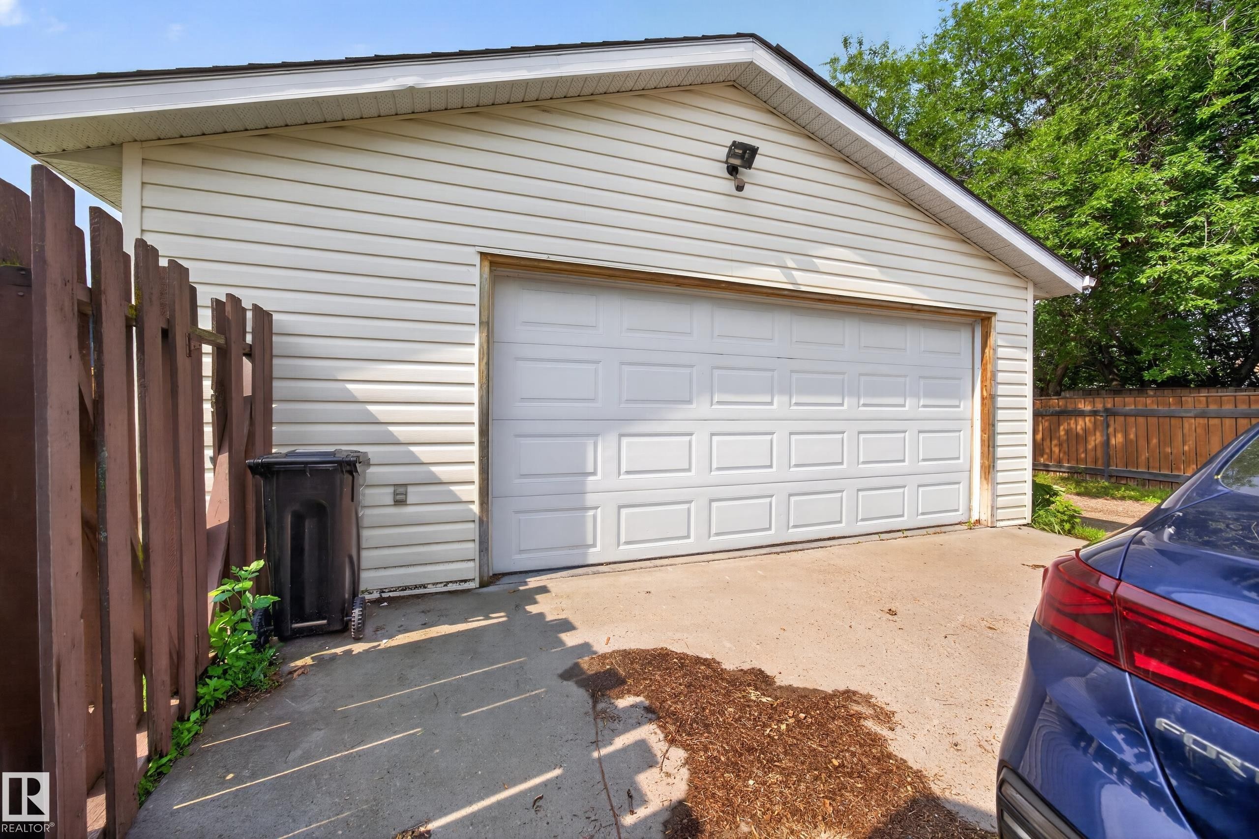 Additional content - 156 Clareview Road Nw, Edmonton, AB - Outdoor With Exterior