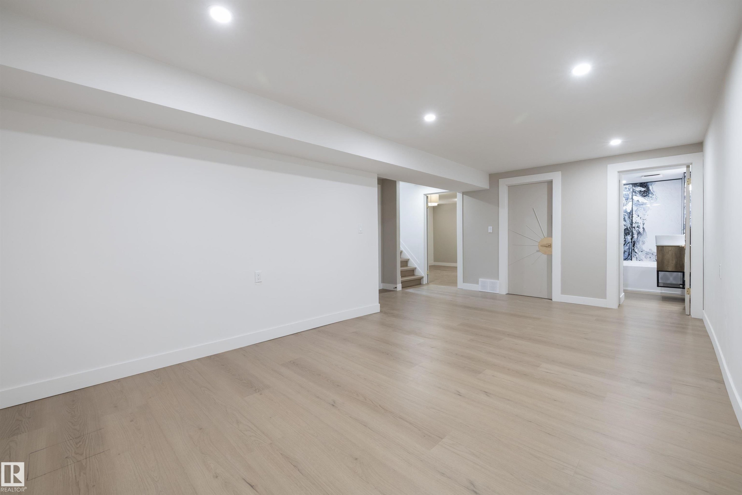 4204 42 Avenue, Stony Plain, AB - Indoor Photo Showing Other Room