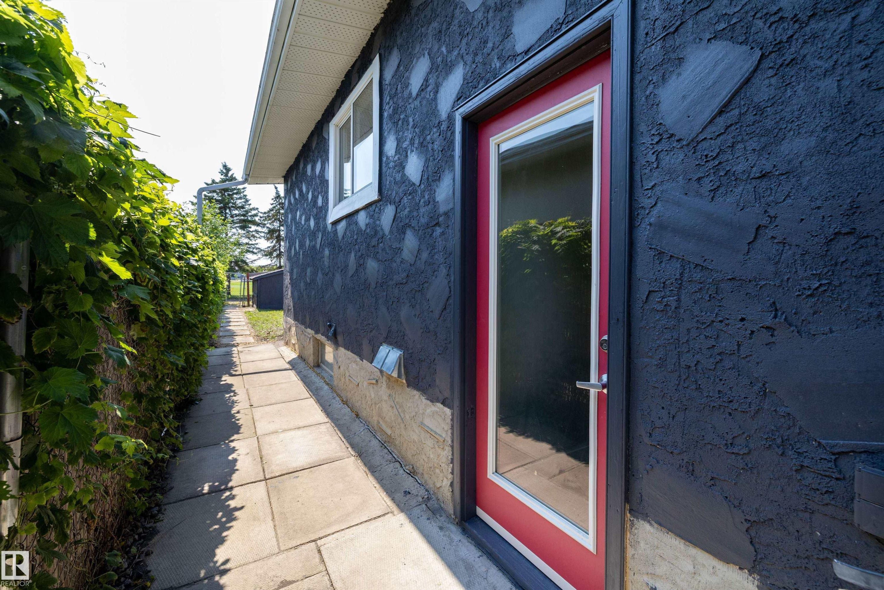 4204 42 Avenue, Stony Plain, AB - Outdoor