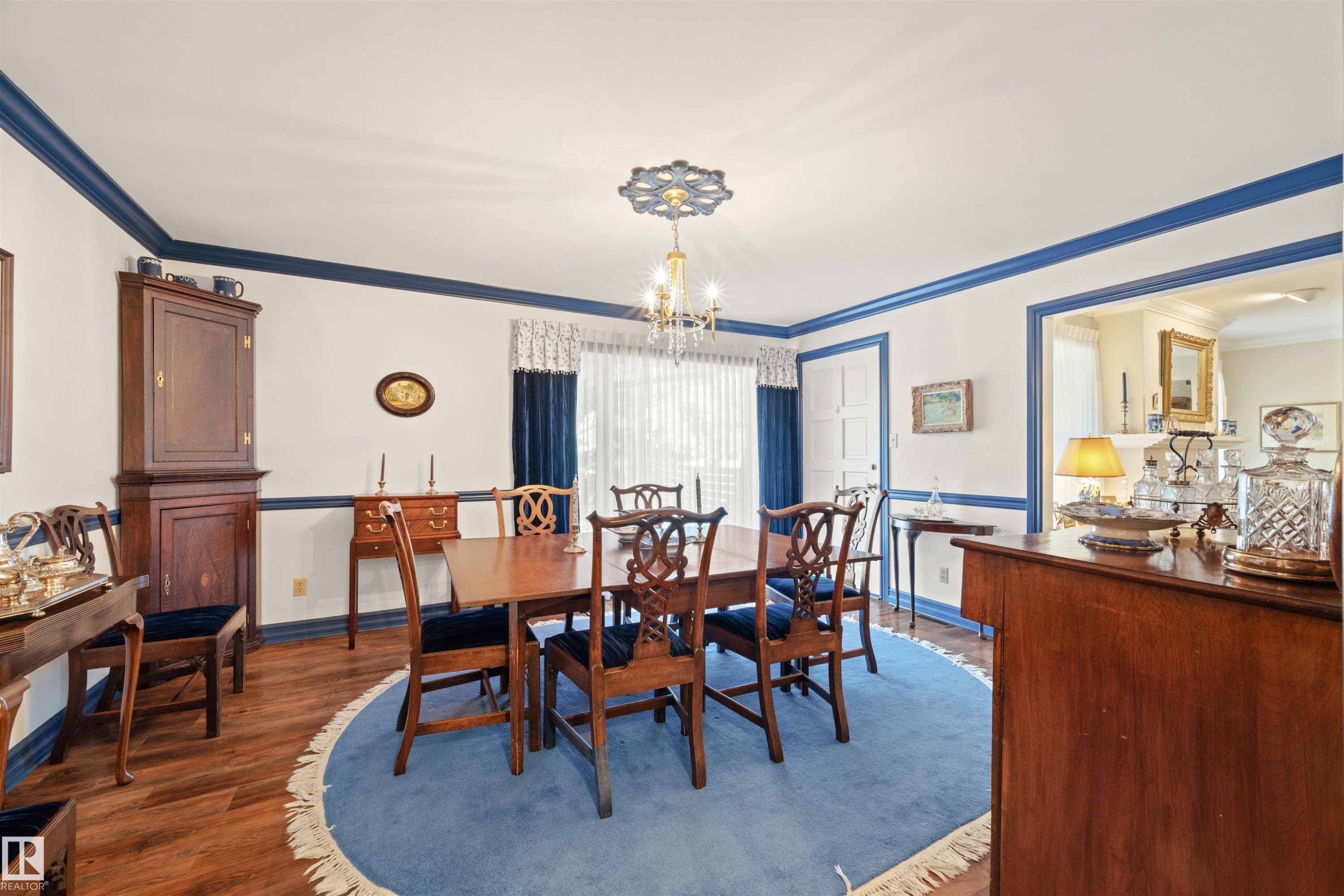 #1 14824 45 Av Nw, Edmonton, AB - Indoor Photo Showing Dining Room