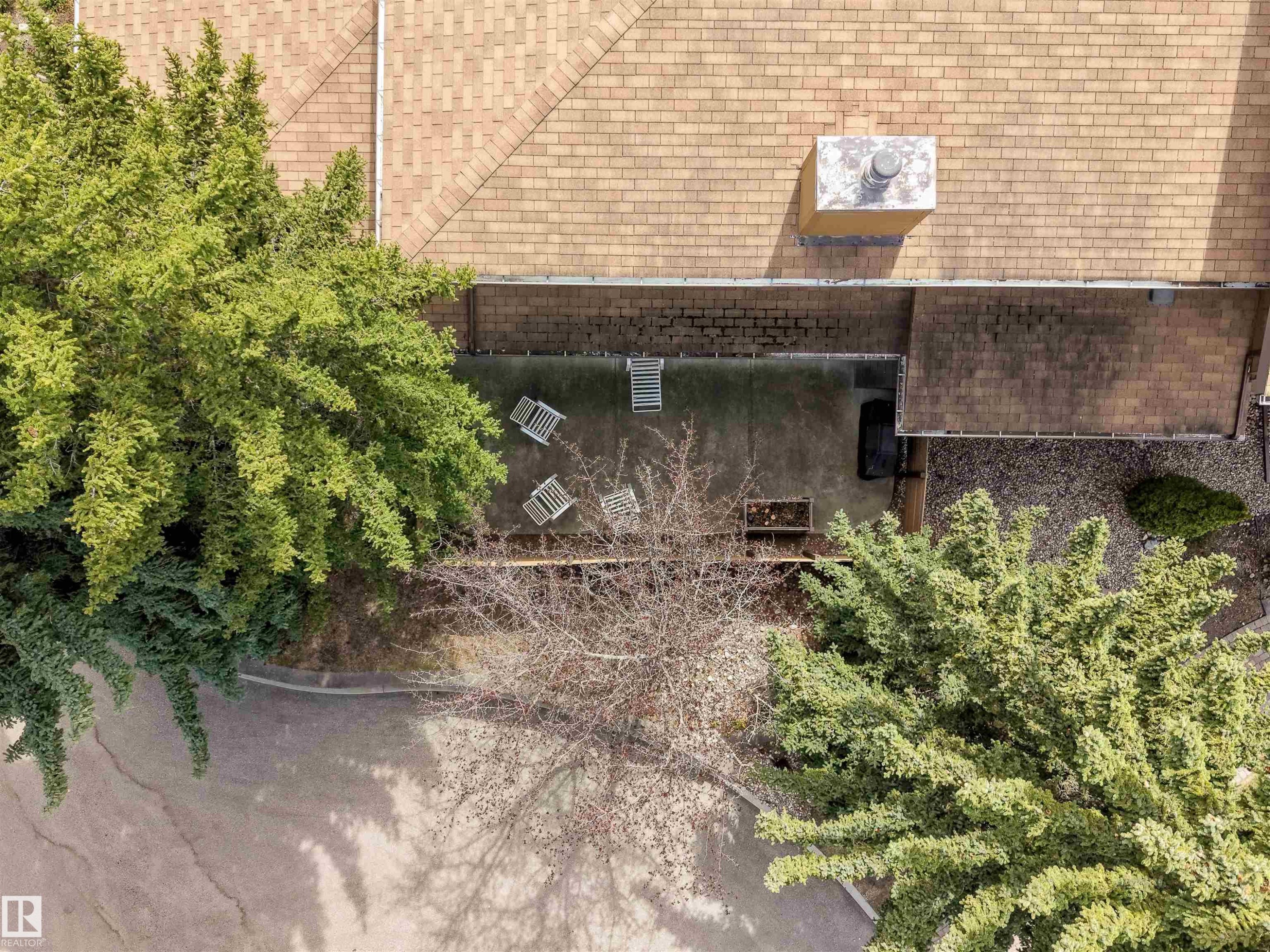 #1 14824 45 Av Nw, Edmonton, AB - Outdoor