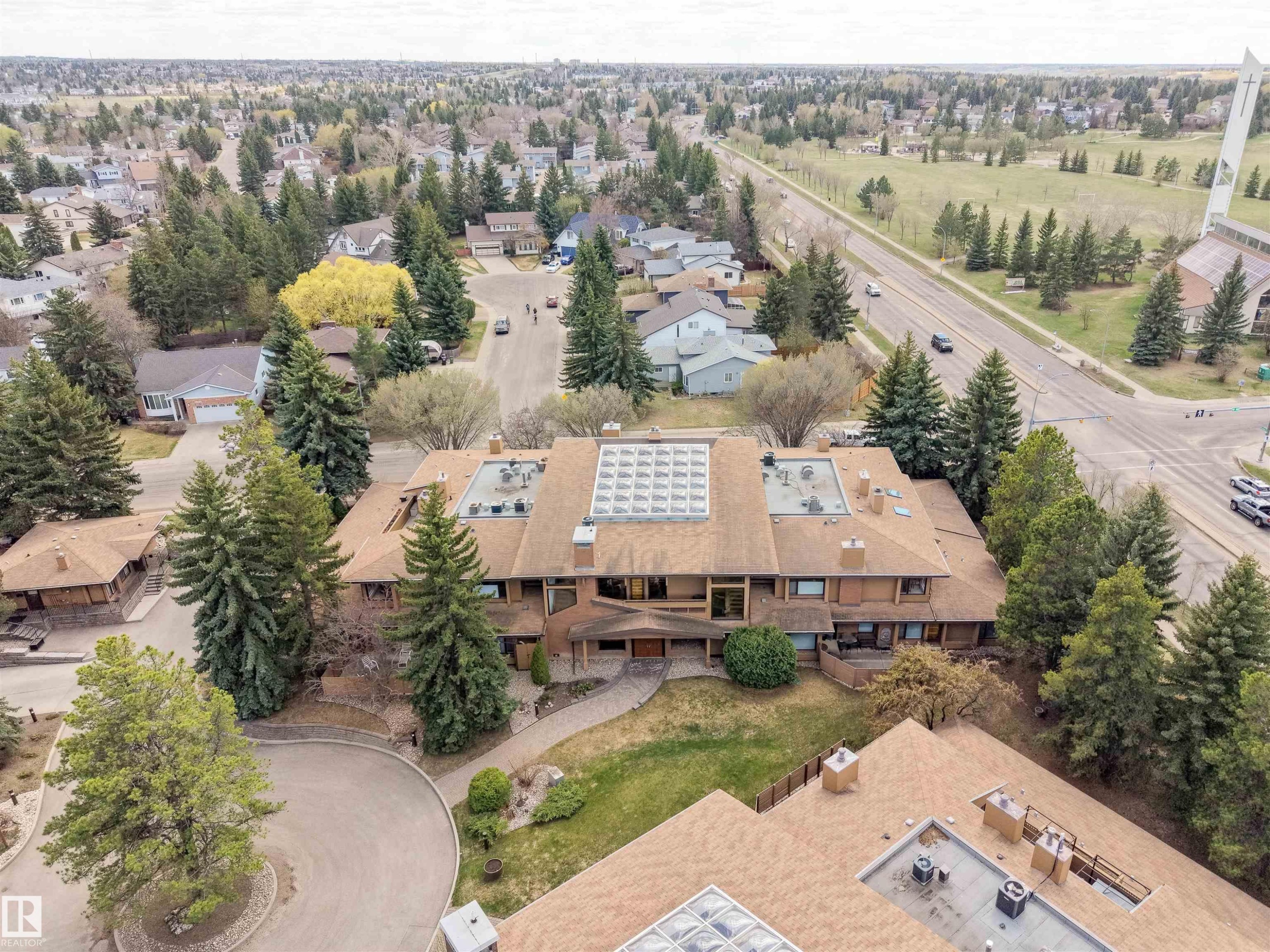 #1 14824 45 Av Nw, Edmonton, AB - Outdoor With View