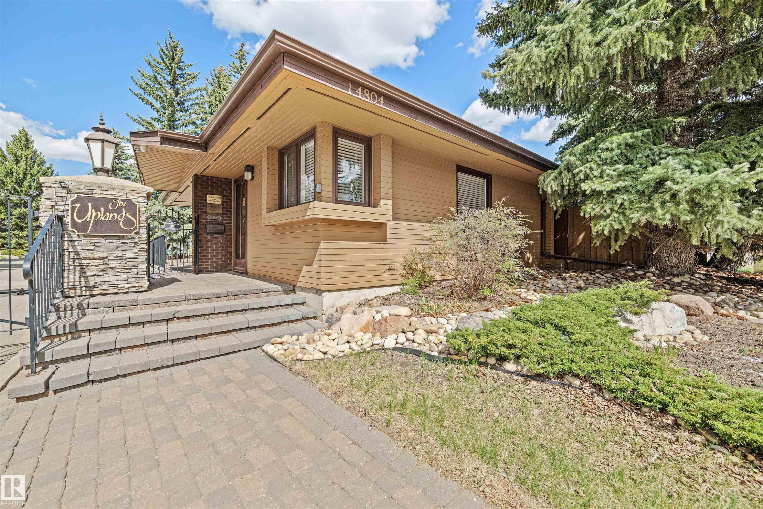 #1 14824 45 Av Nw, Edmonton, AB - Outdoor