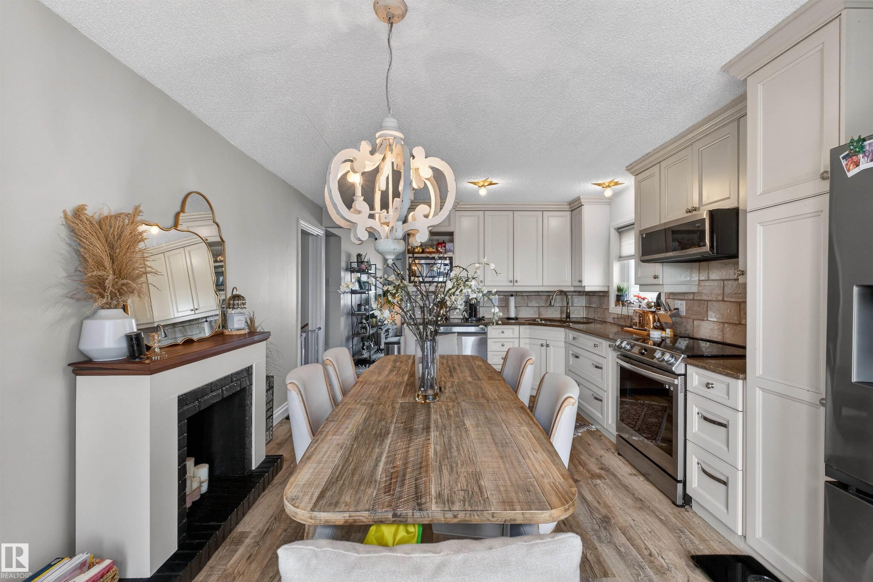 18939 78 Avenue Nw, Edmonton, AB
