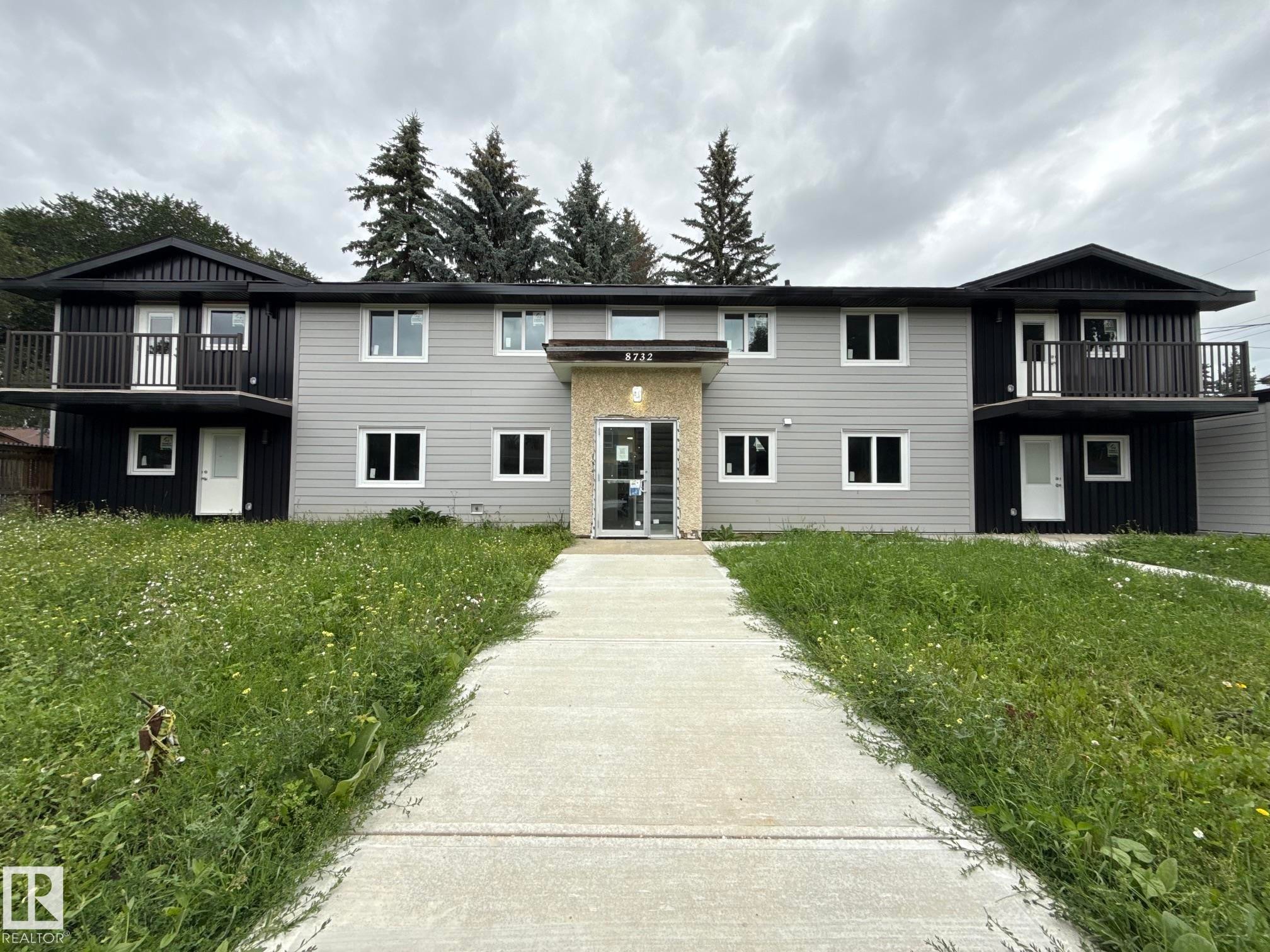 8732 101 Avenue Nw, Edmonton, AB - Outdoor