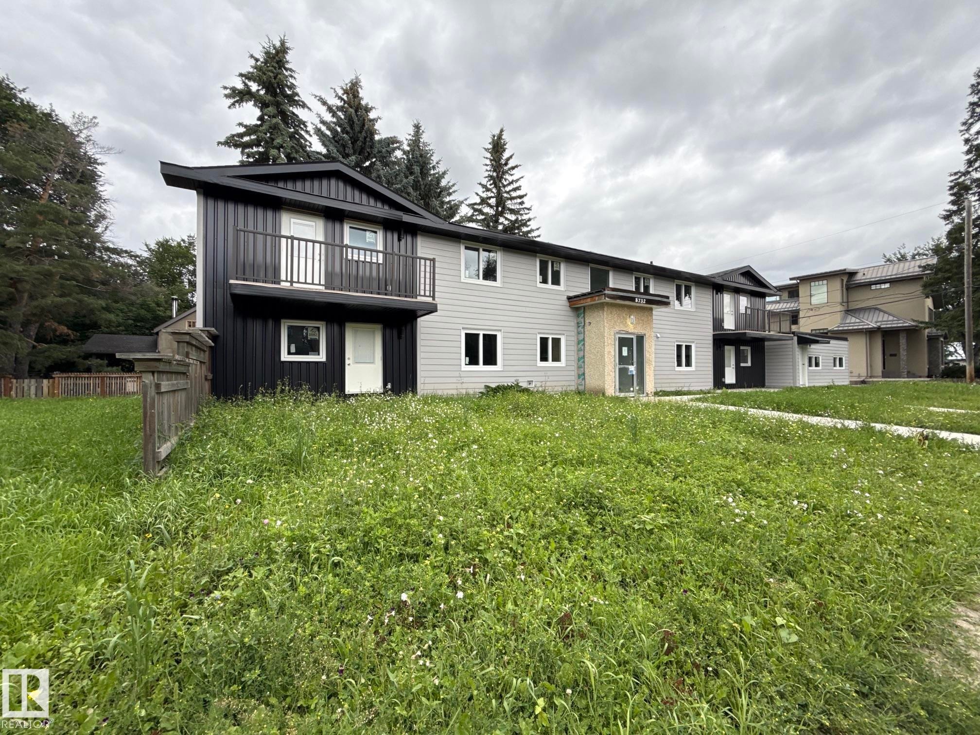 8732 101 Avenue Nw, Edmonton, AB - Outdoor