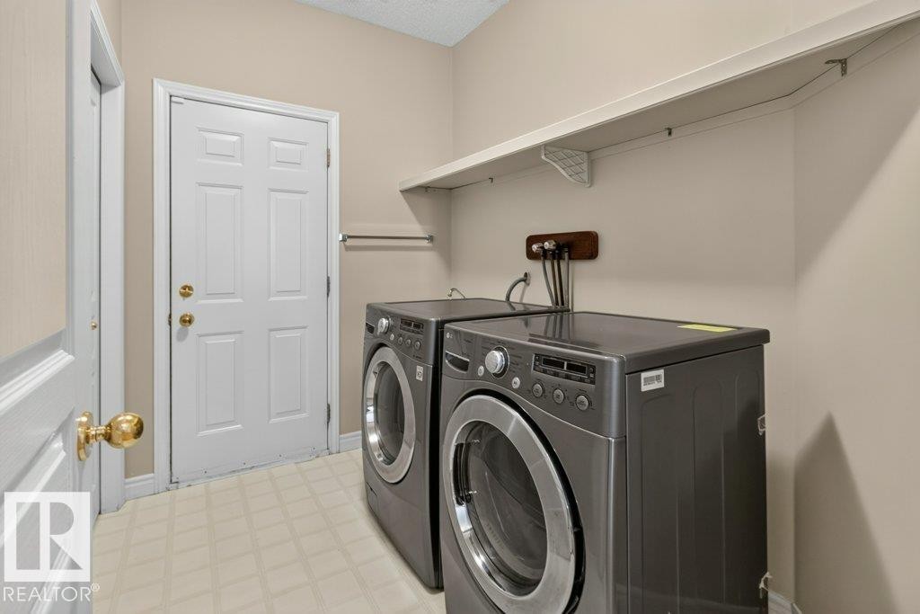 925 Burrows Crescent Nw, Edmonton, AB - Indoor Photo Showing Laundry Room