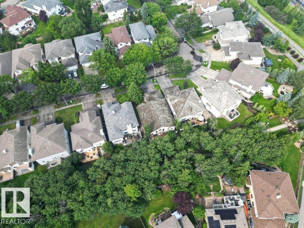 925 Burrows Crescent Nw, Edmonton, AB - Outdoor With View