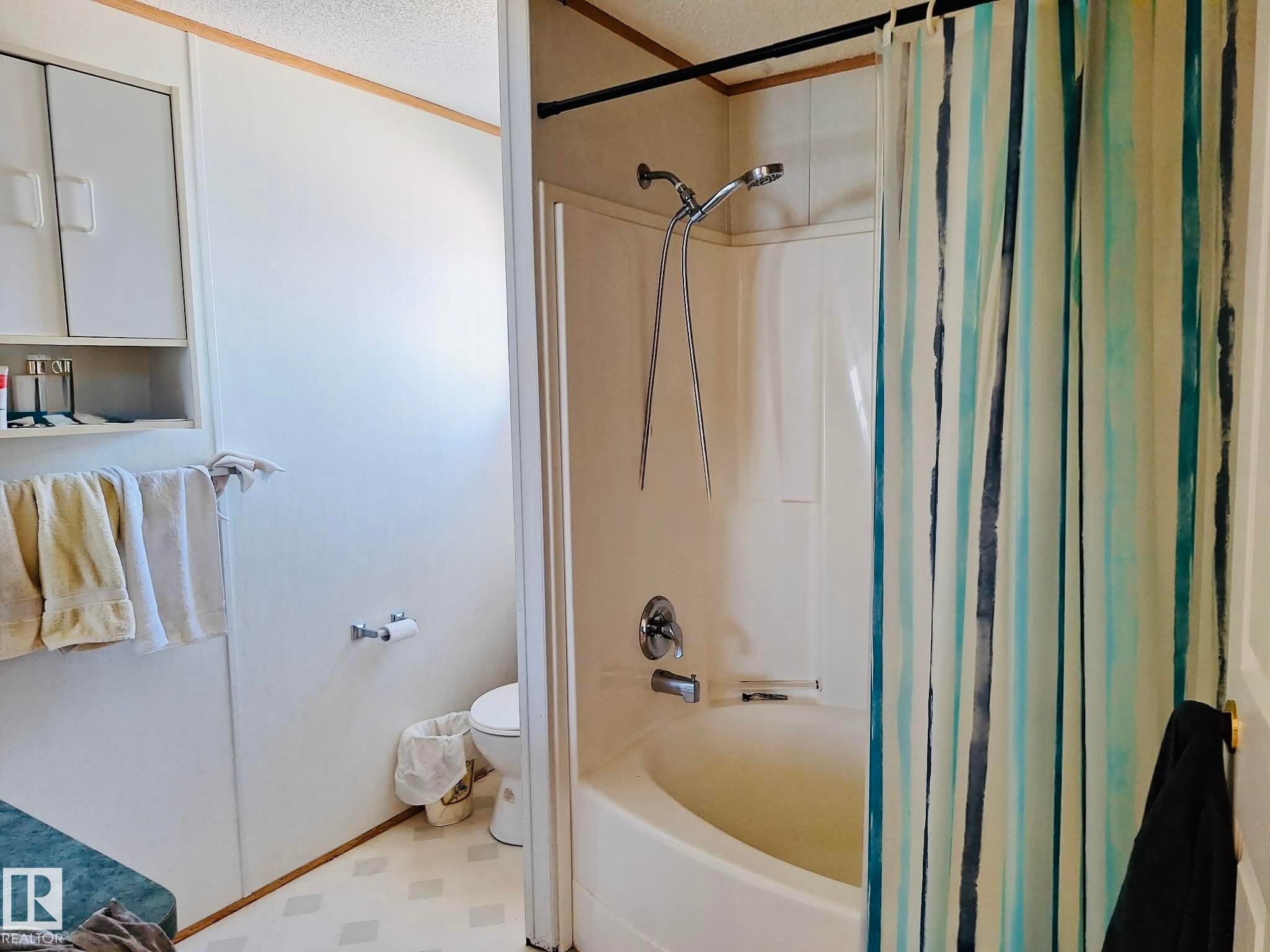66 The Parkway Northwest, Edmonton, AB