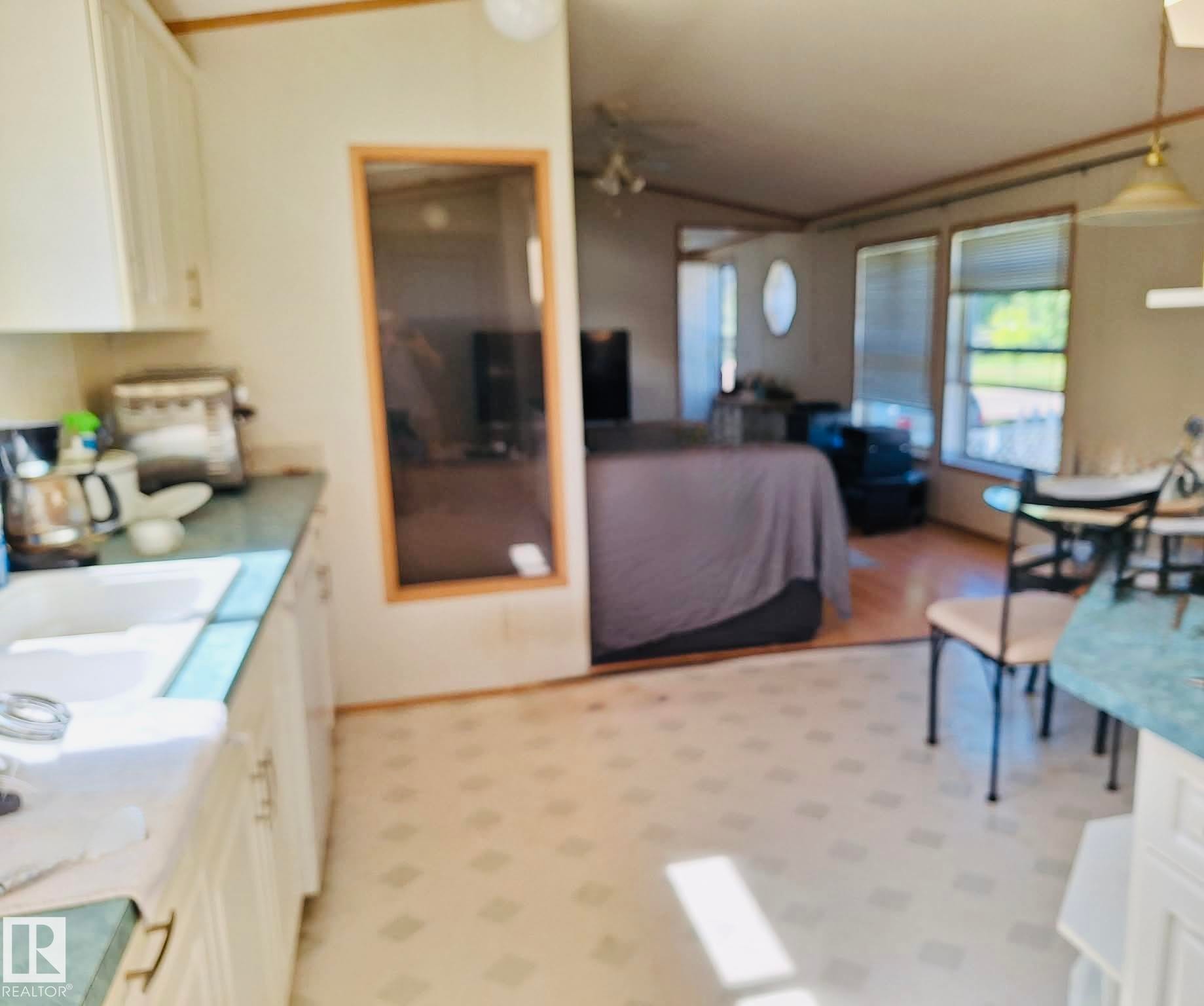66 The Parkway Northwest, Edmonton, AB