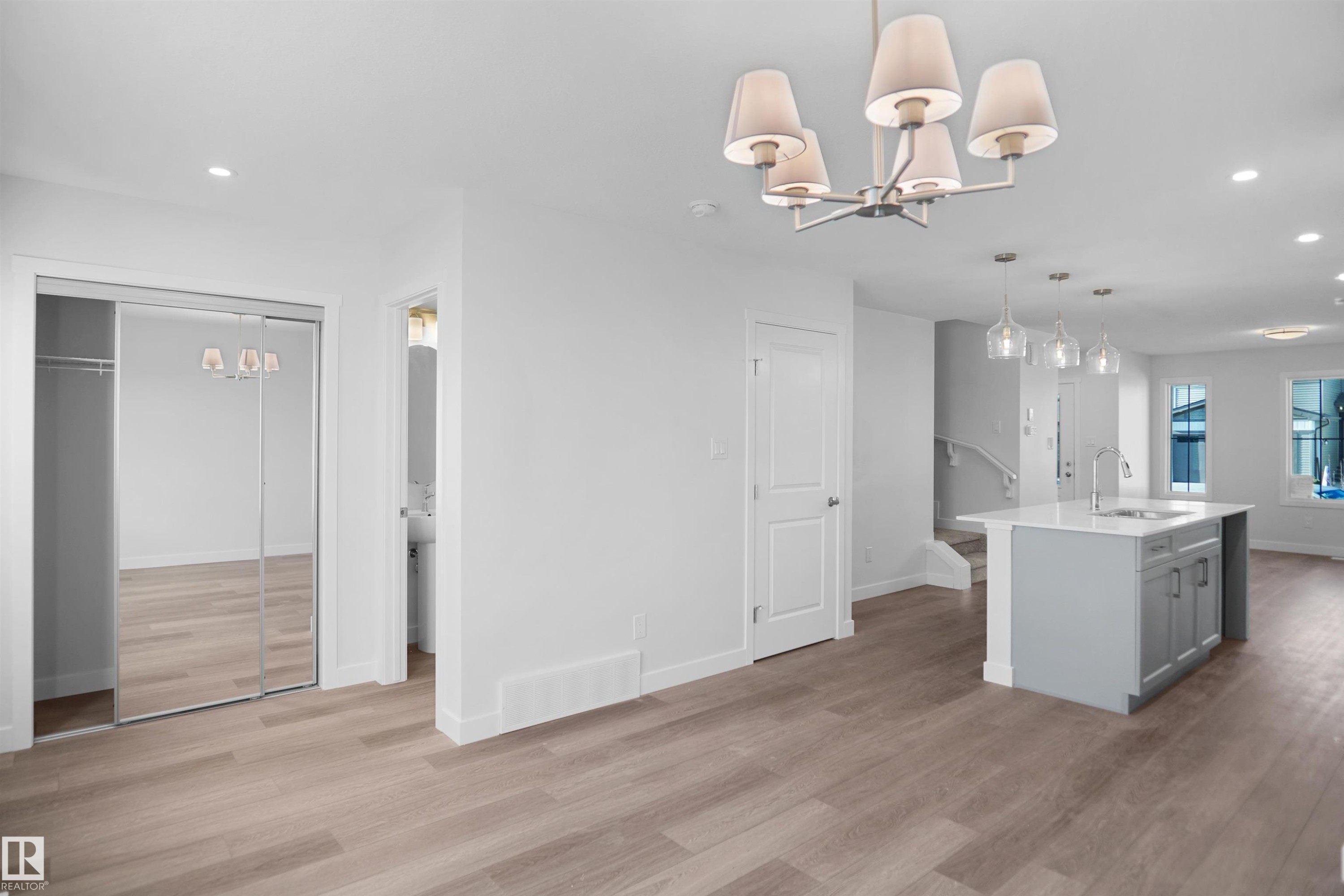 221 Falcon Crescent, Leduc, AB - Indoor