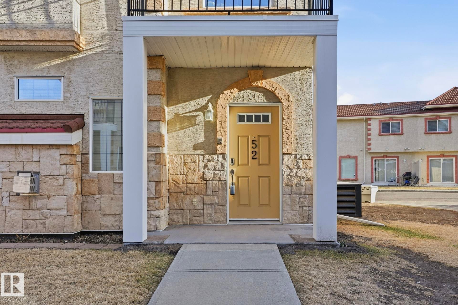 #52 13825 155 Av Nw, Edmonton, AB - Outdoor With Balcony