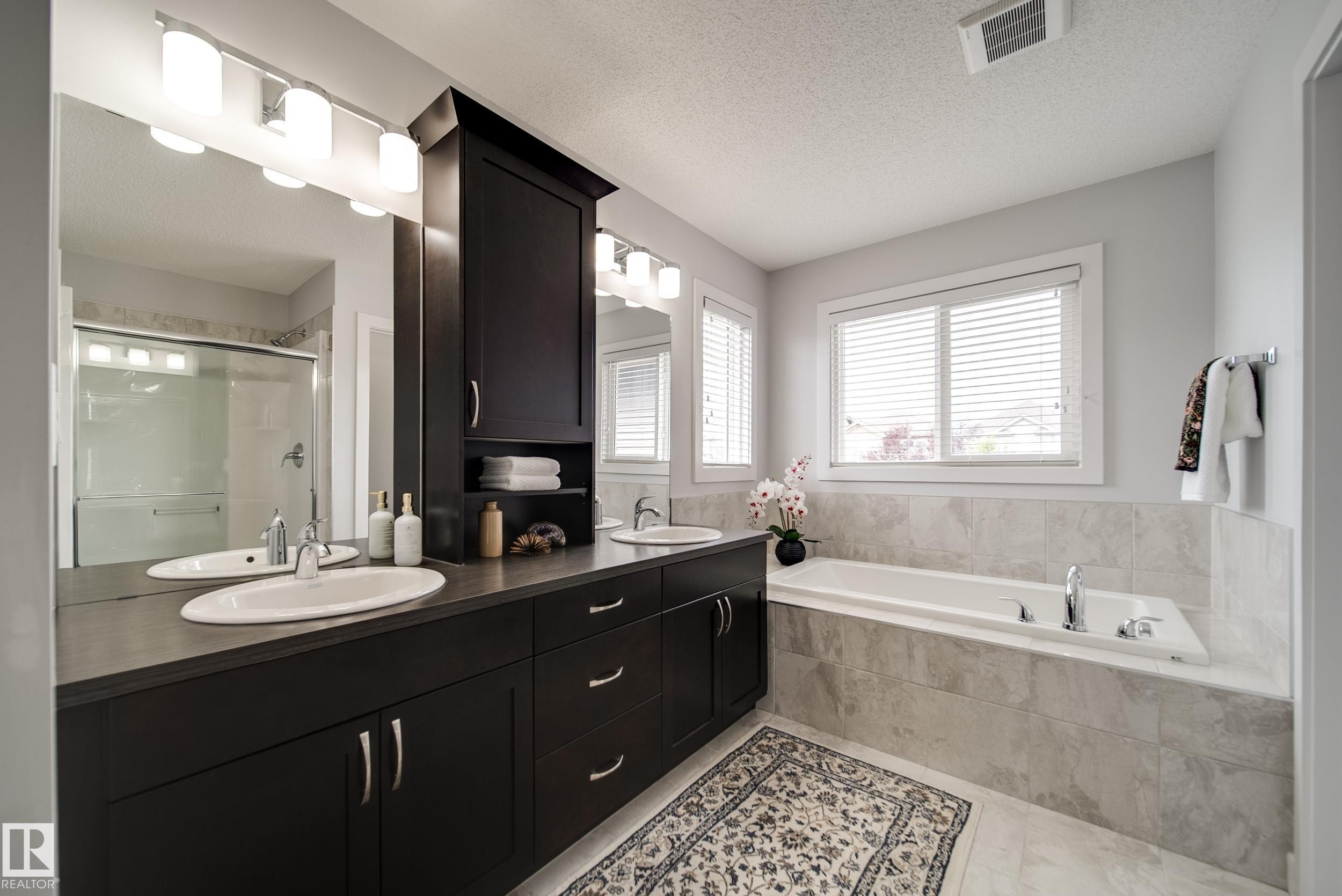 7314 Edgemont Way Nw, Edmonton, AB
