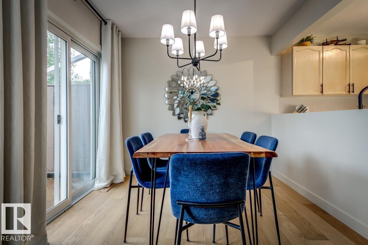 7539 188 Street Nw, Edmonton, AB - Indoor Photo Showing Dining Room