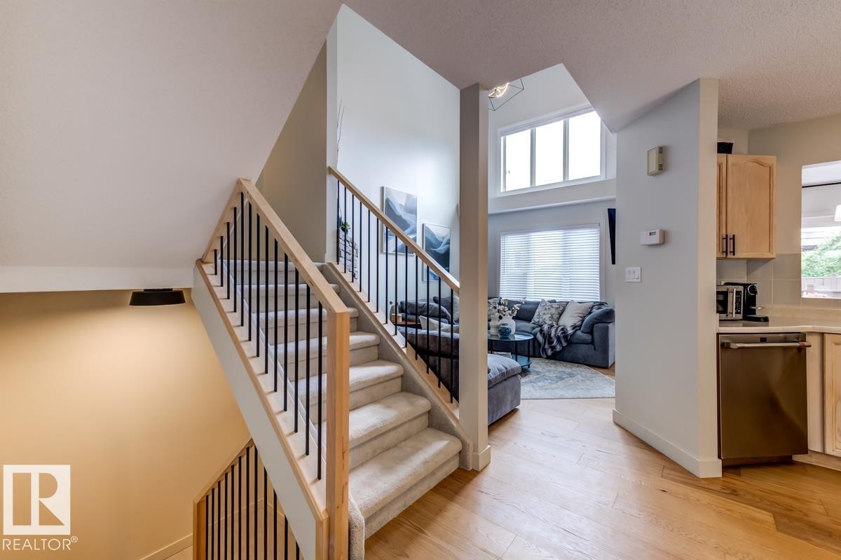 7539 188 Street Nw, Edmonton, AB - Indoor Photo Showing Other Room