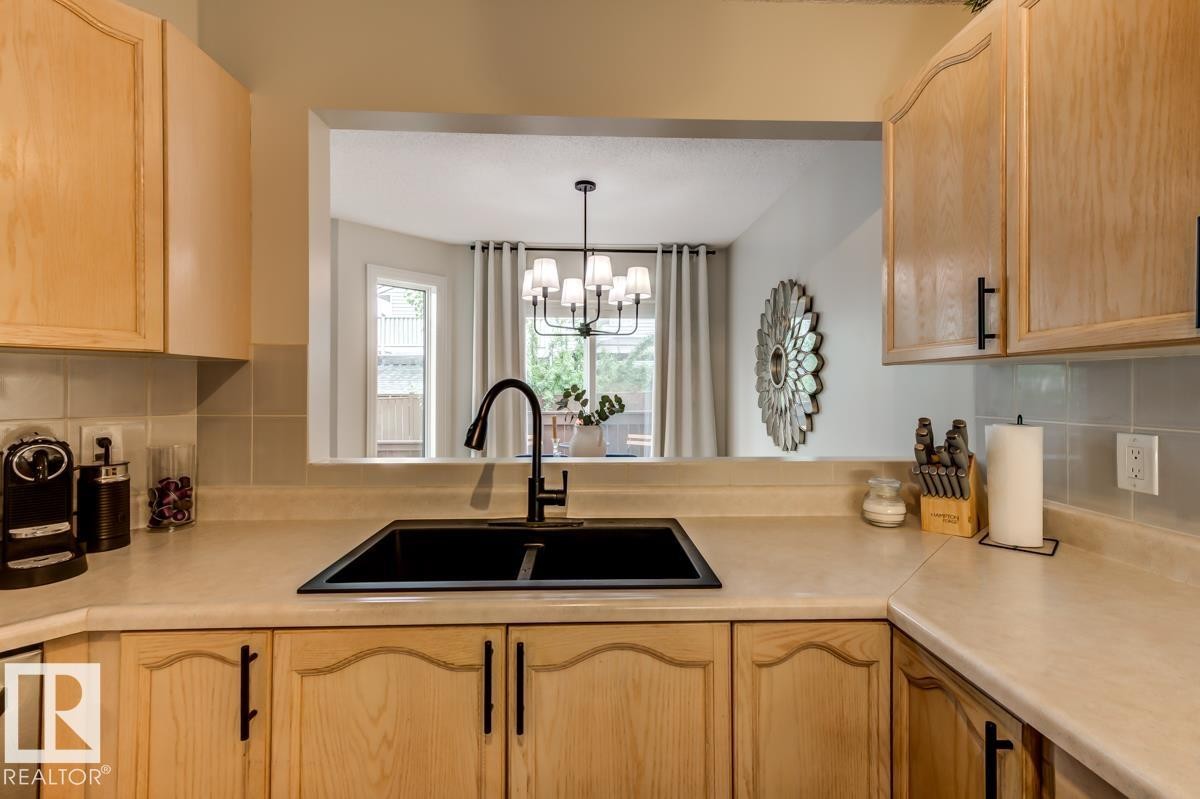 7539 188 Street Nw, Edmonton, AB - Indoor Photo Showing Kitchen With Double Sink