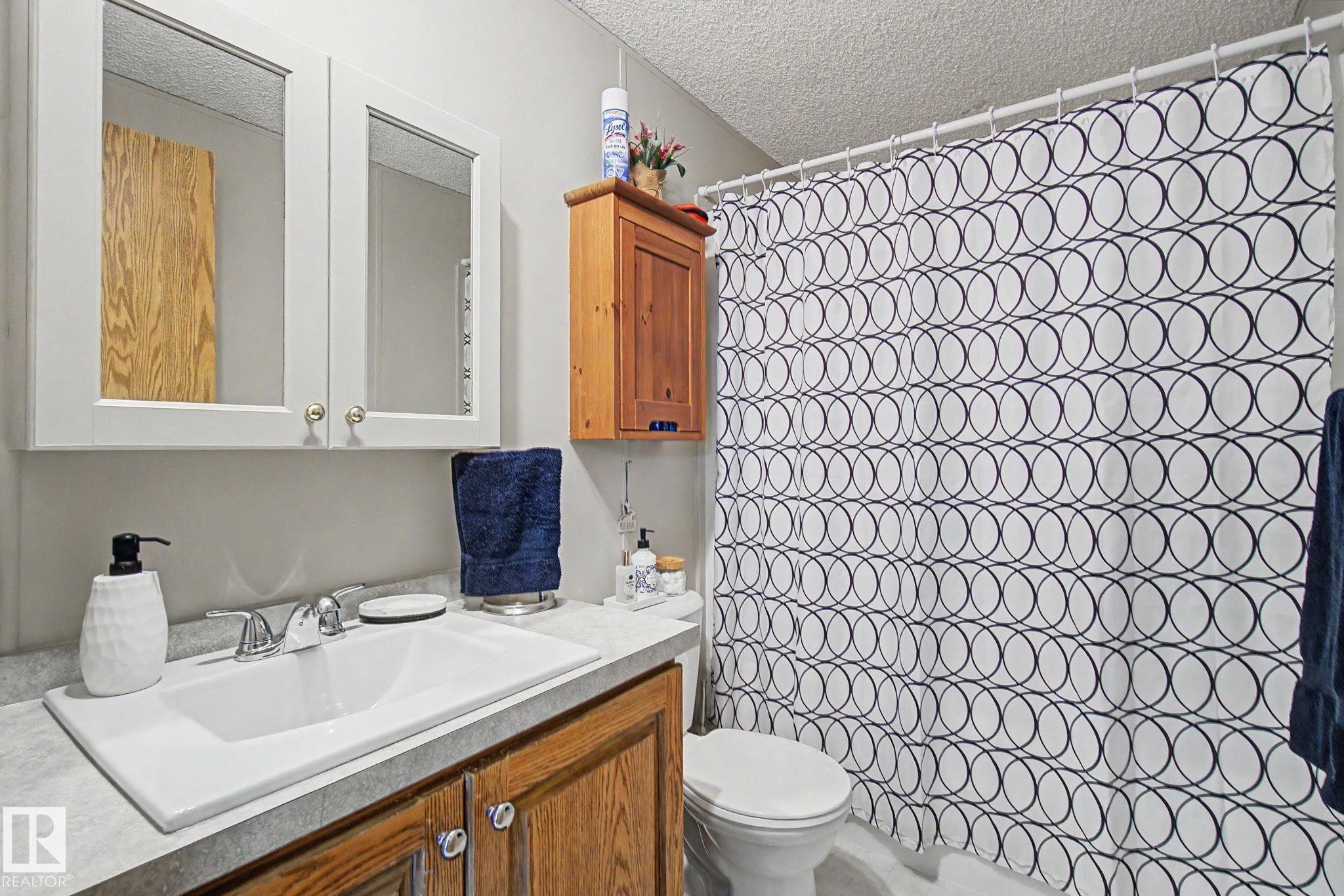 #179 3400 48 St, Stony Plain, AB - Indoor Photo Showing Bathroom