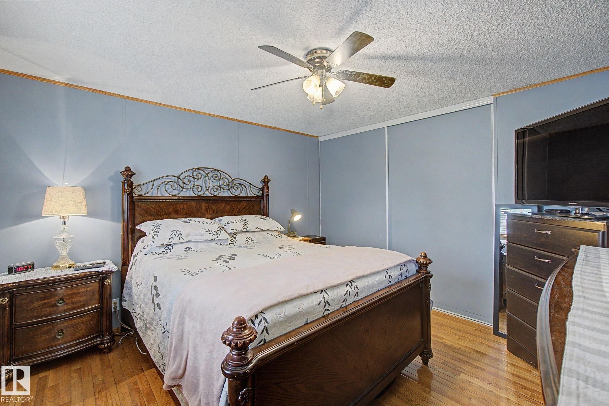 #179 3400 48 St, Stony Plain, AB - Indoor Photo Showing Bedroom