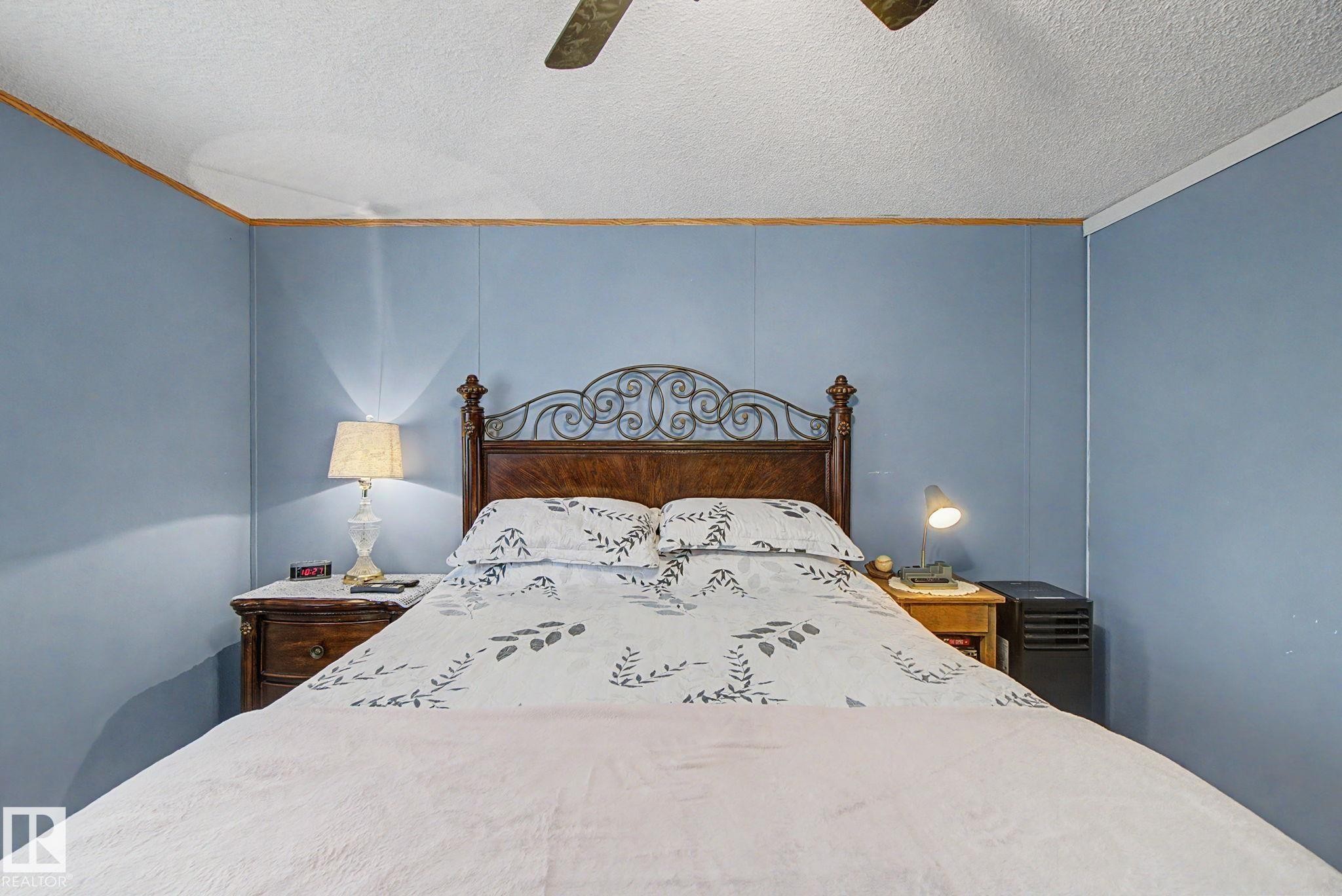 #179 3400 48 St, Stony Plain, AB - Indoor Photo Showing Bedroom