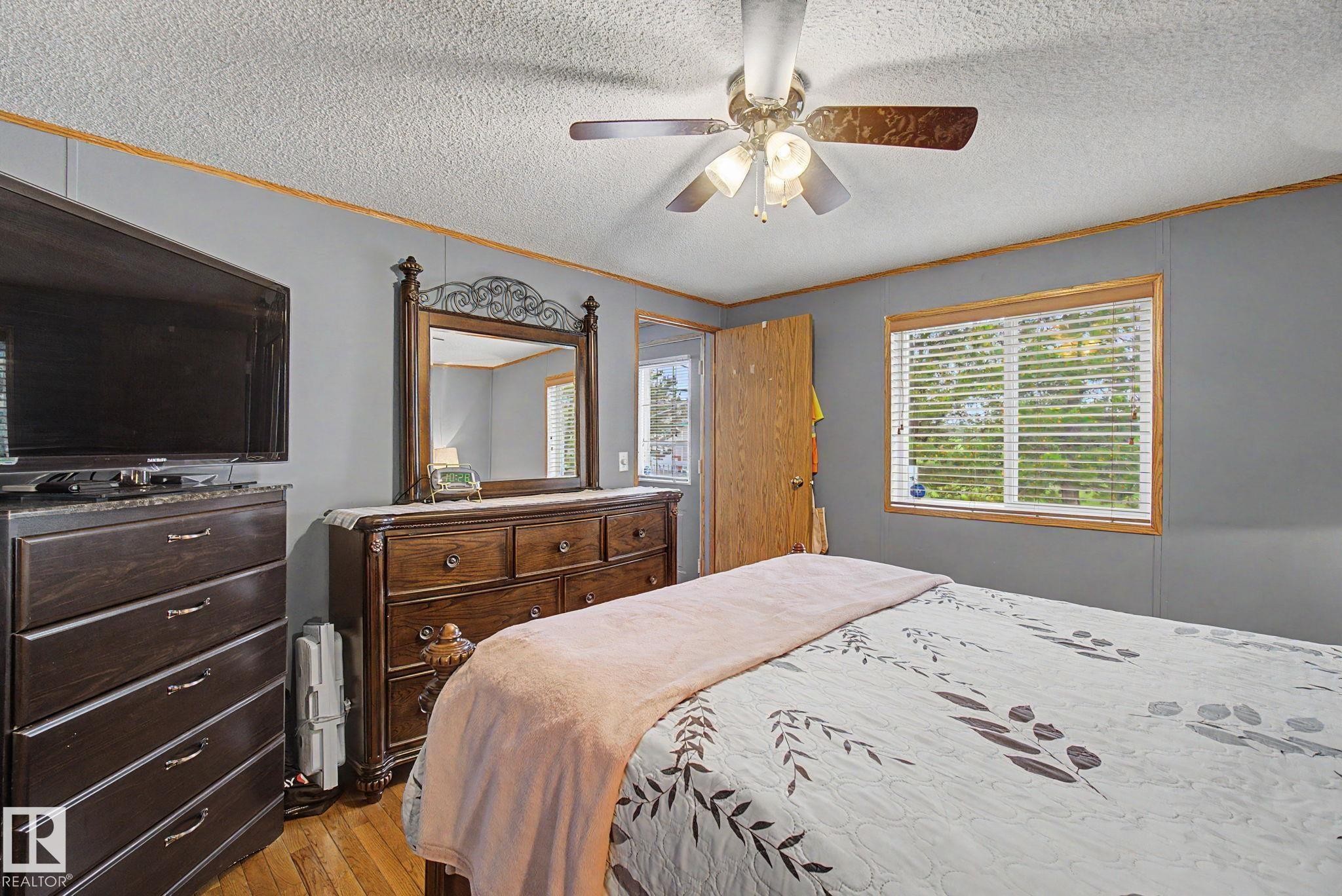 #179 3400 48 St, Stony Plain, AB - Indoor Photo Showing Bedroom