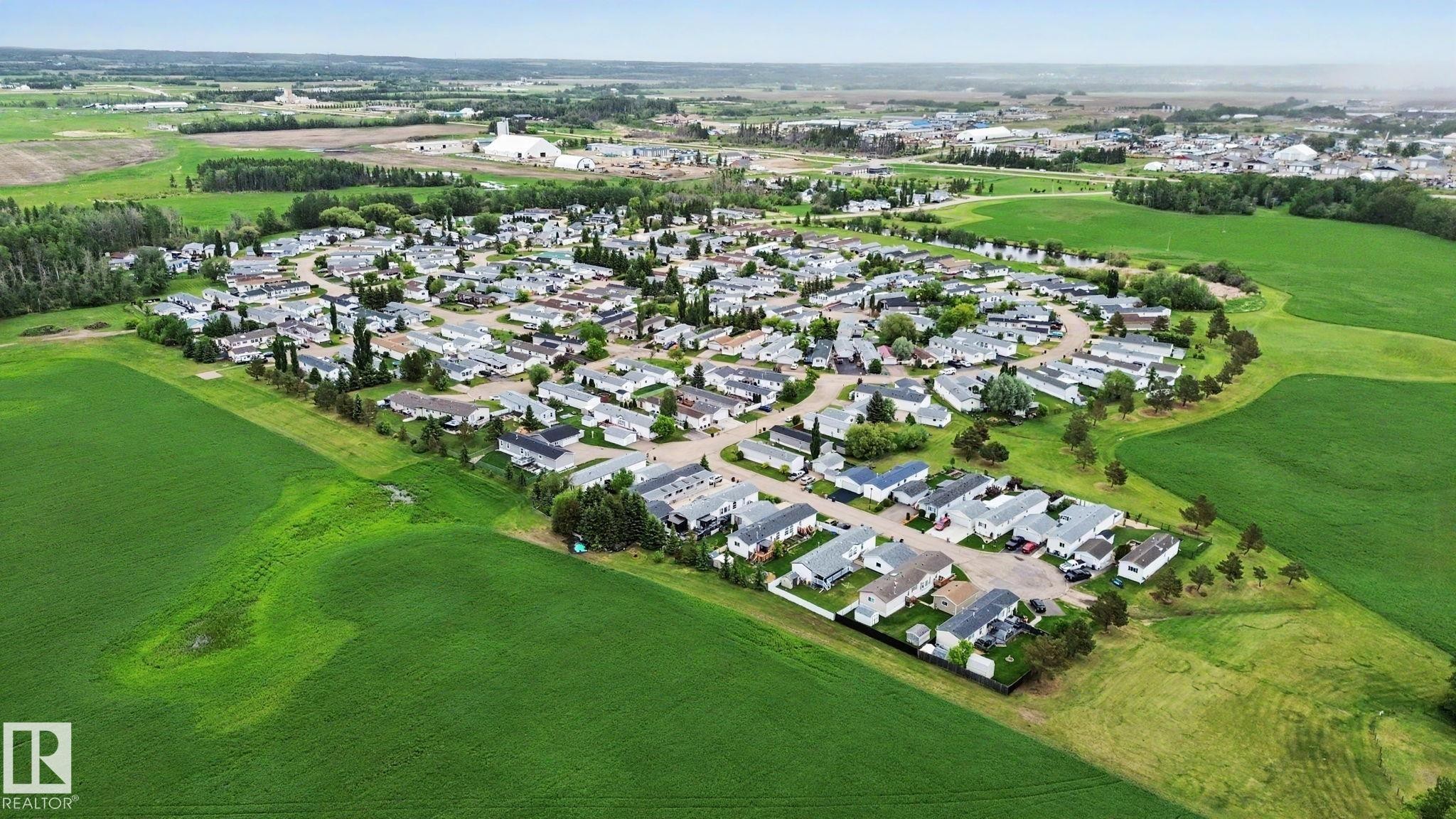 #179 3400 48 St, Stony Plain, AB - Outdoor With View