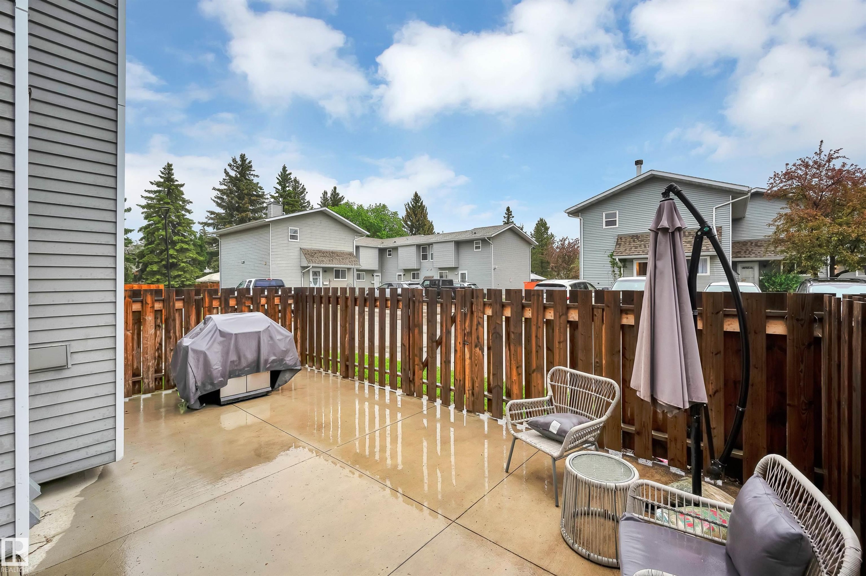 #35 4403 Riverbend Rd Nw, Edmonton, AB - Outdoor With Exterior