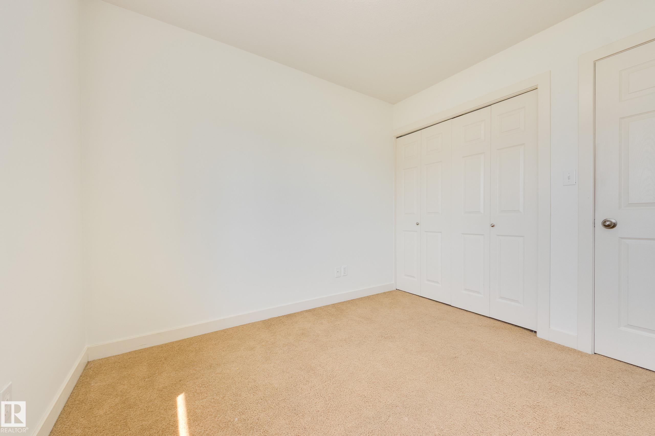 101 Sandstone Estates, Stony Plain, AB - Indoor Photo Showing Other Room