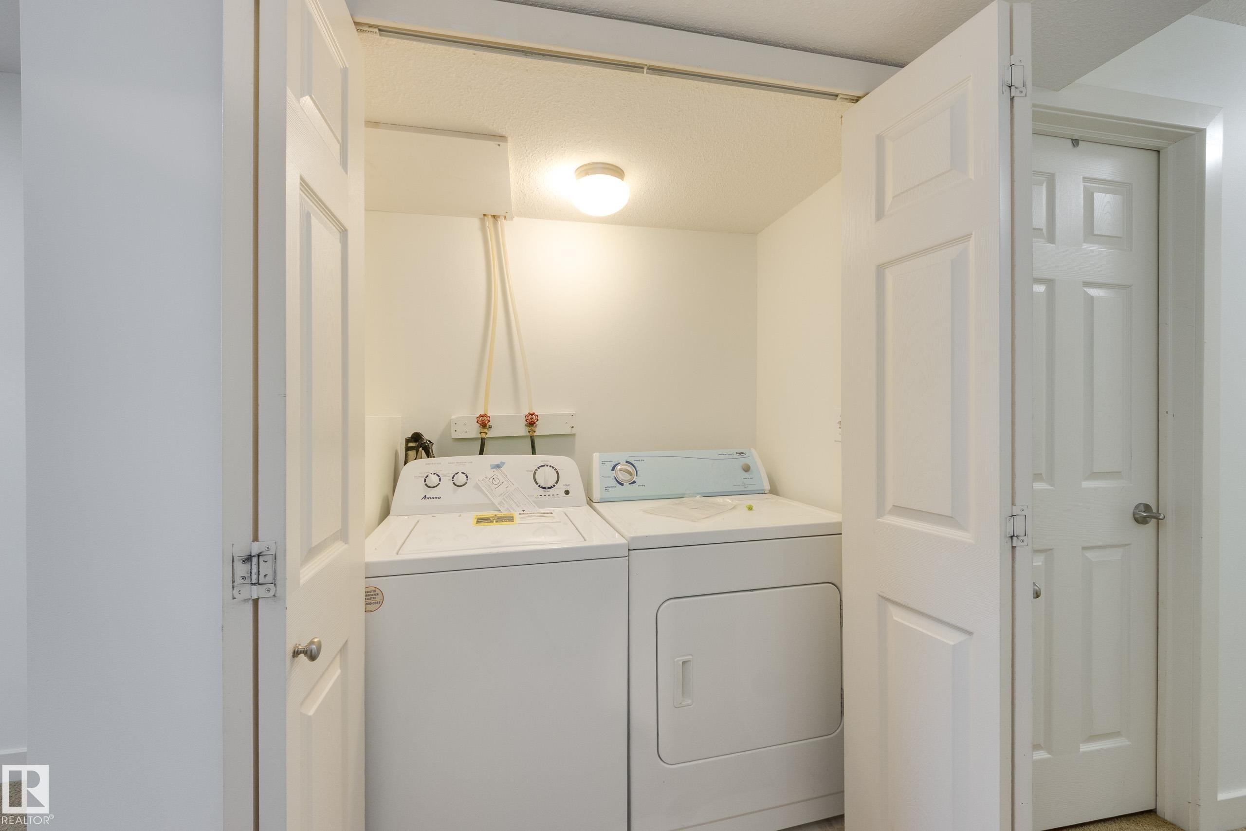 101 Sandstone Estates, Stony Plain, AB - Indoor Photo Showing Laundry Room