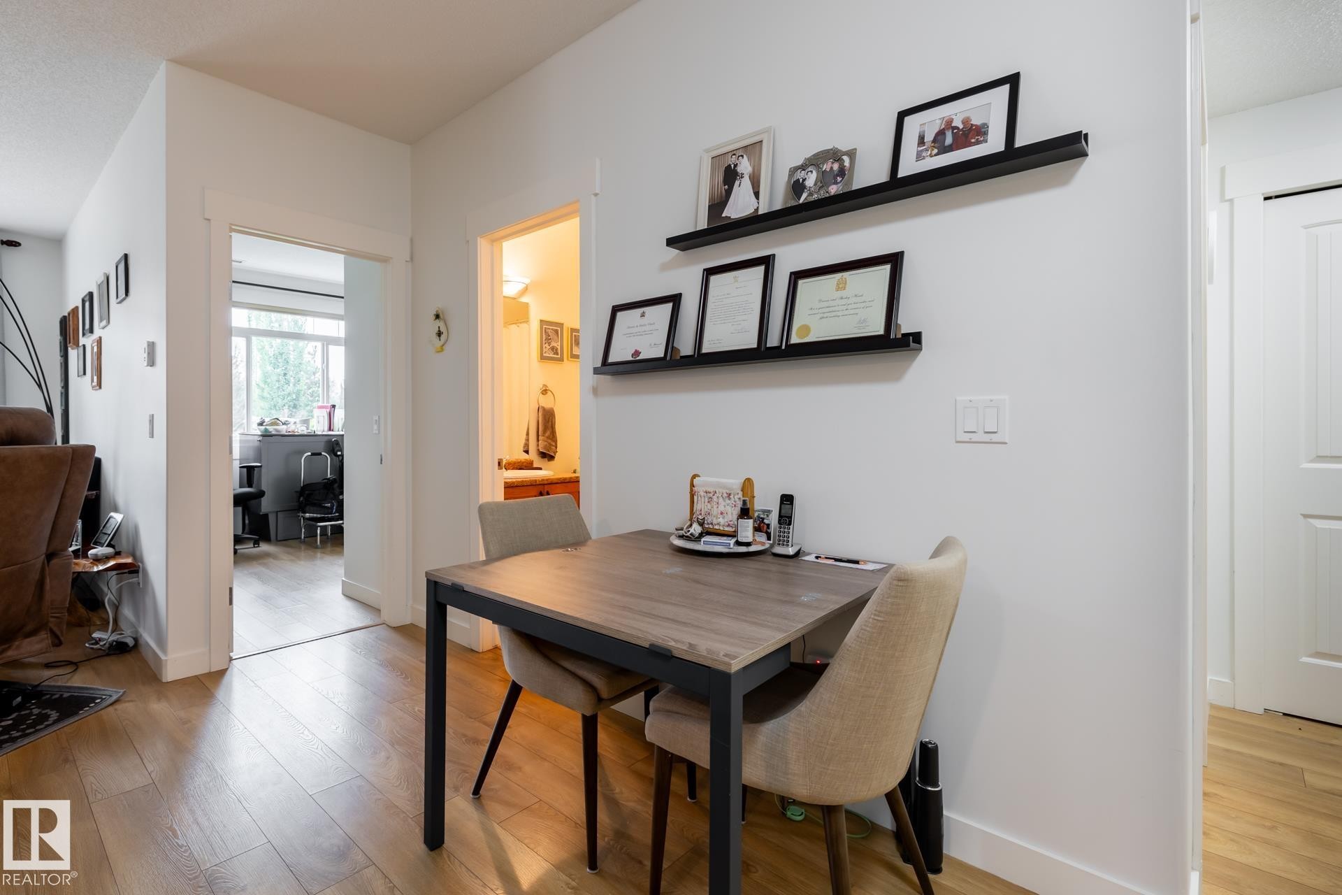 #133, 511 Queen St, Spruce Grove, AB - Indoor Photo Showing Dining Room