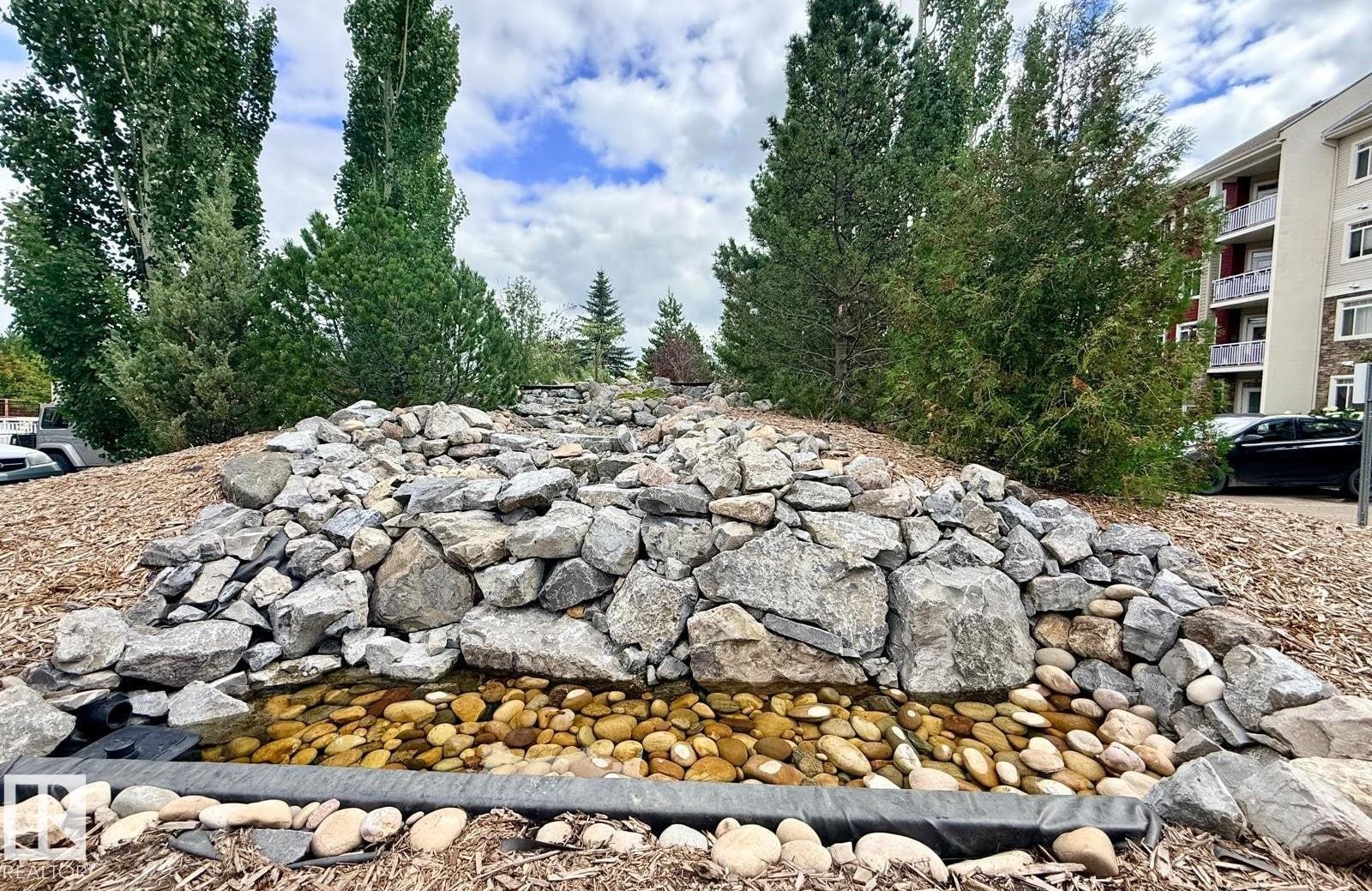 #133, 511 Queen St, Spruce Grove, AB - Outdoor