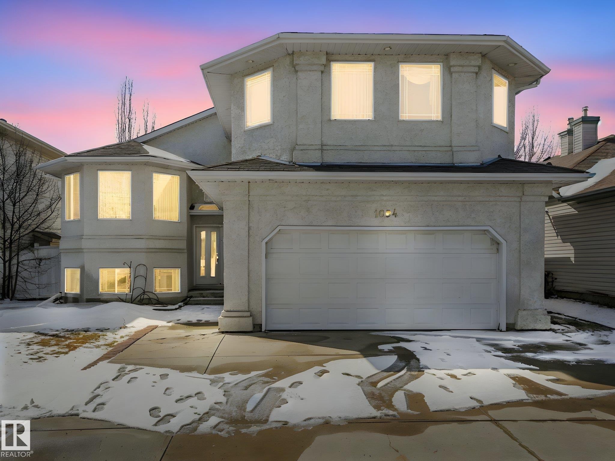 1054 Ormsby Crescent Nw, Edmonton, AB - Outdoor