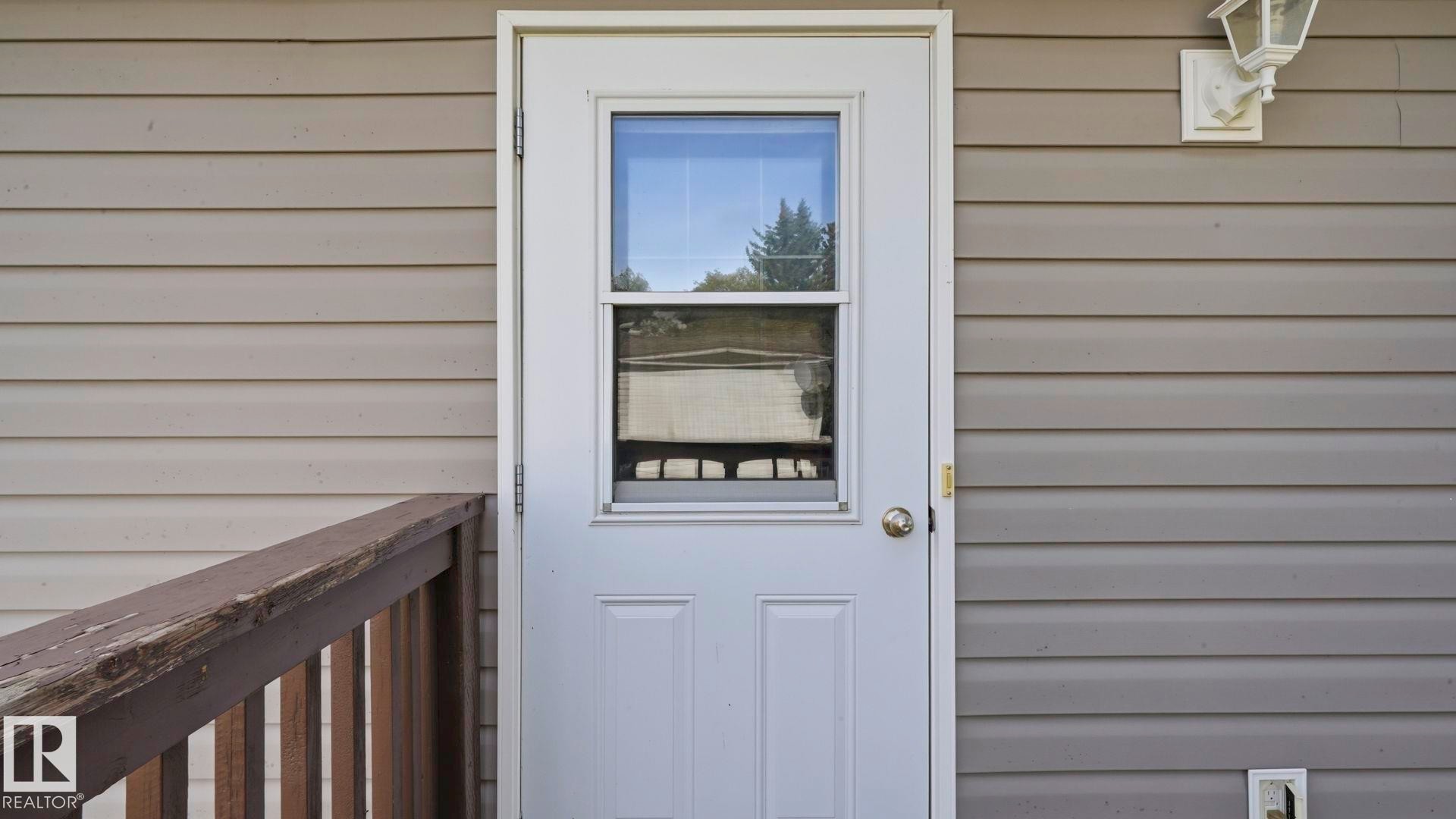 44 Keyhole Crescent Northwest, Edmonton, AB - Outdoor With Exterior