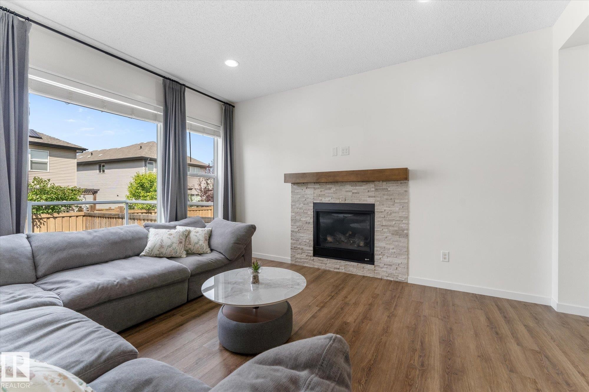 6116 175 Avenue Nw, Edmonton, AB