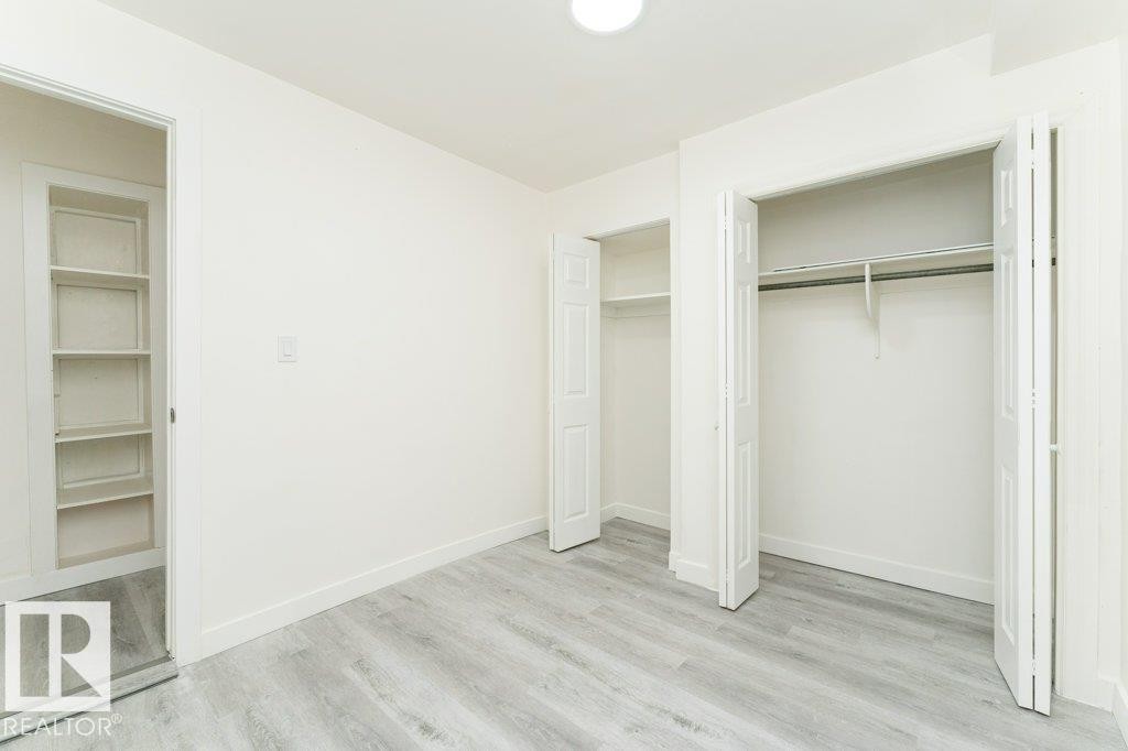 10712 103 Street Nw, Edmonton, AB - Indoor Photo Showing Other Room