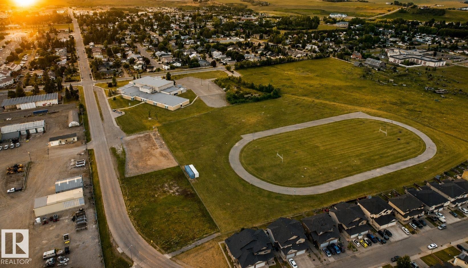 27 Deer Coulee Drive, Didsbury, AB - Outdoor With View