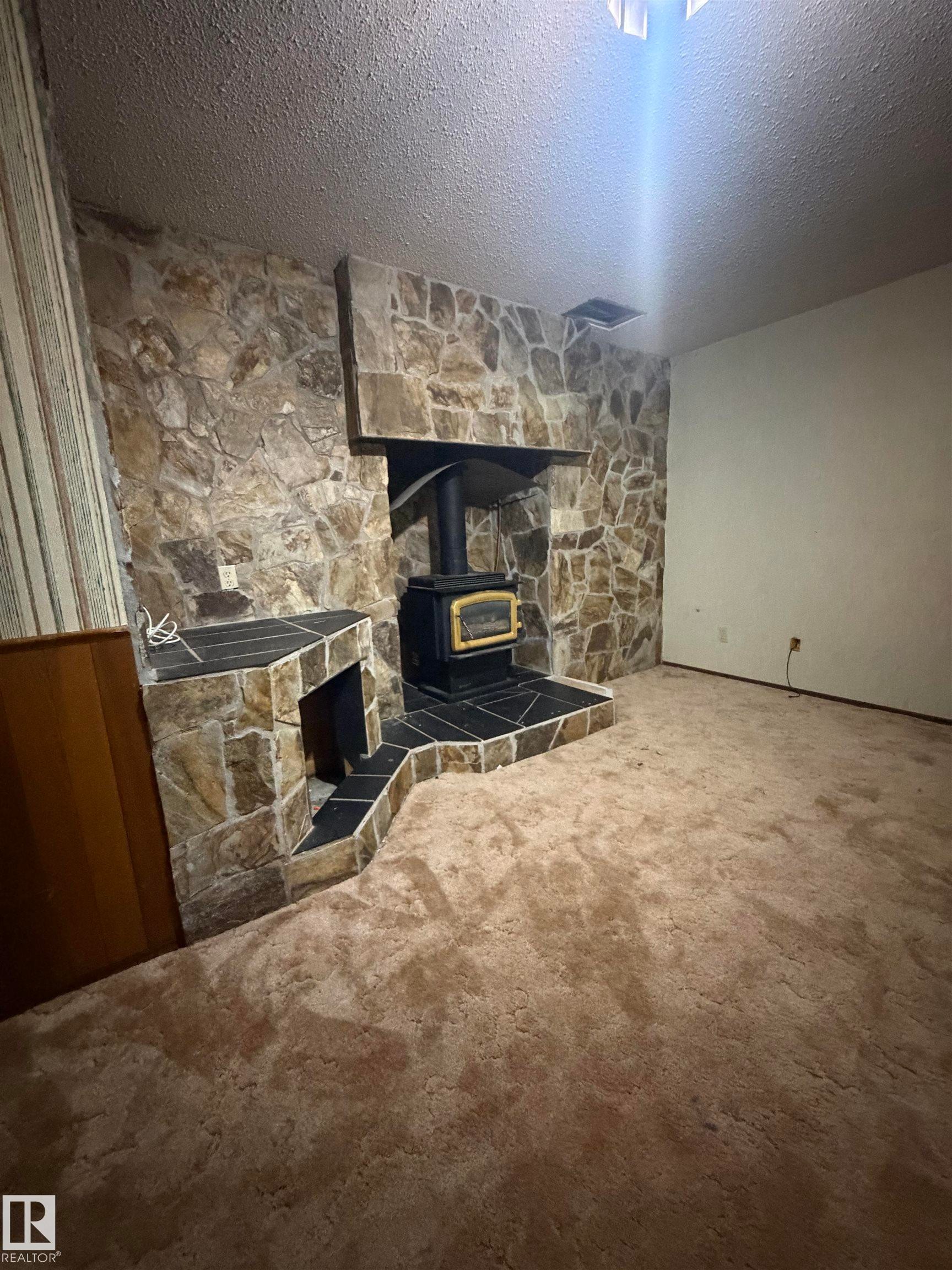 Additional content - 9223 172 Avenue Nw, Edmonton, AB