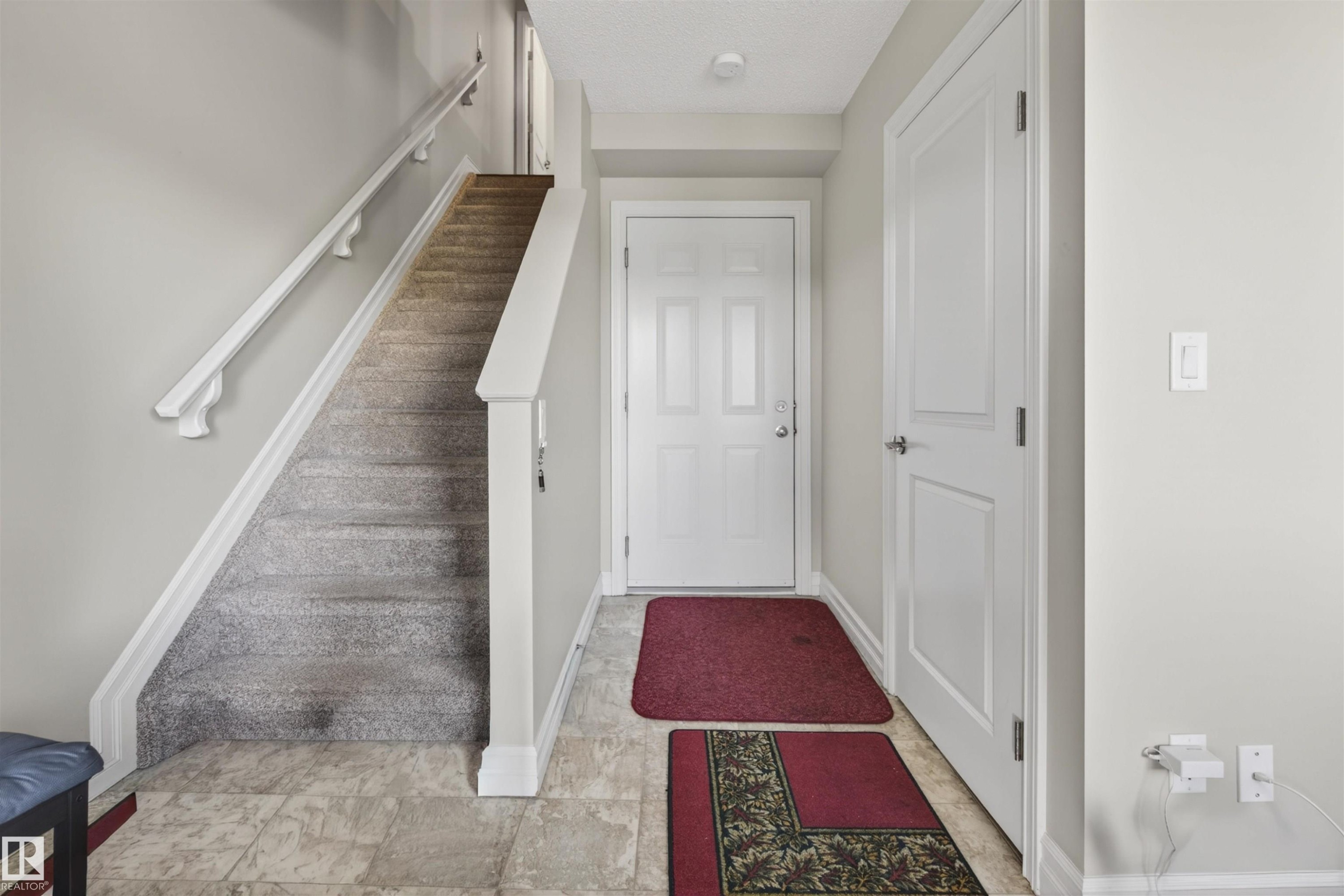 #111 804 Welsh Dr Sw, Edmonton, AB - Indoor Photo Showing Other Room